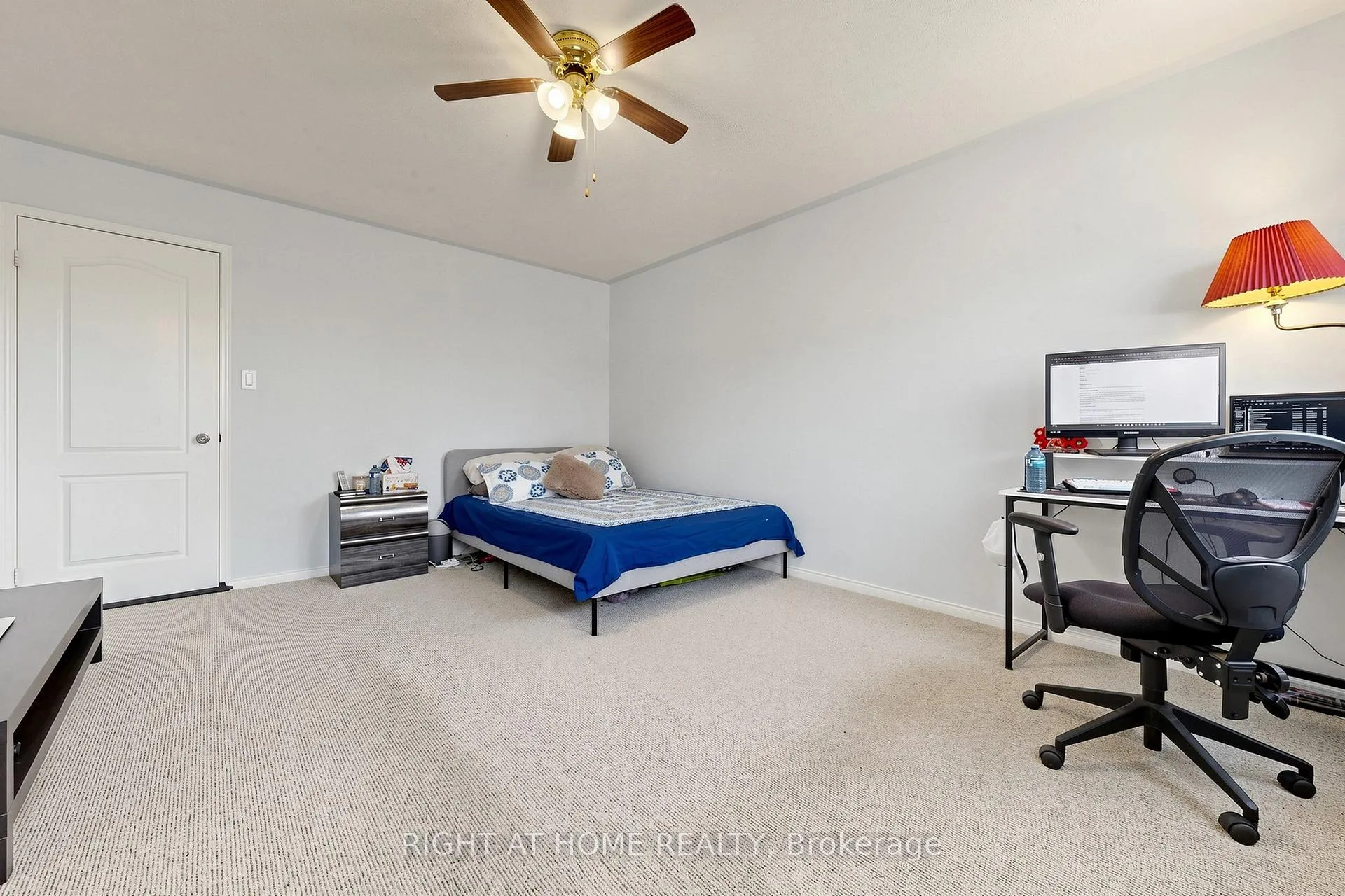 Photo 28 of 648 Blackwood Boulevard, Oshawa, Taunton — HOMEH
