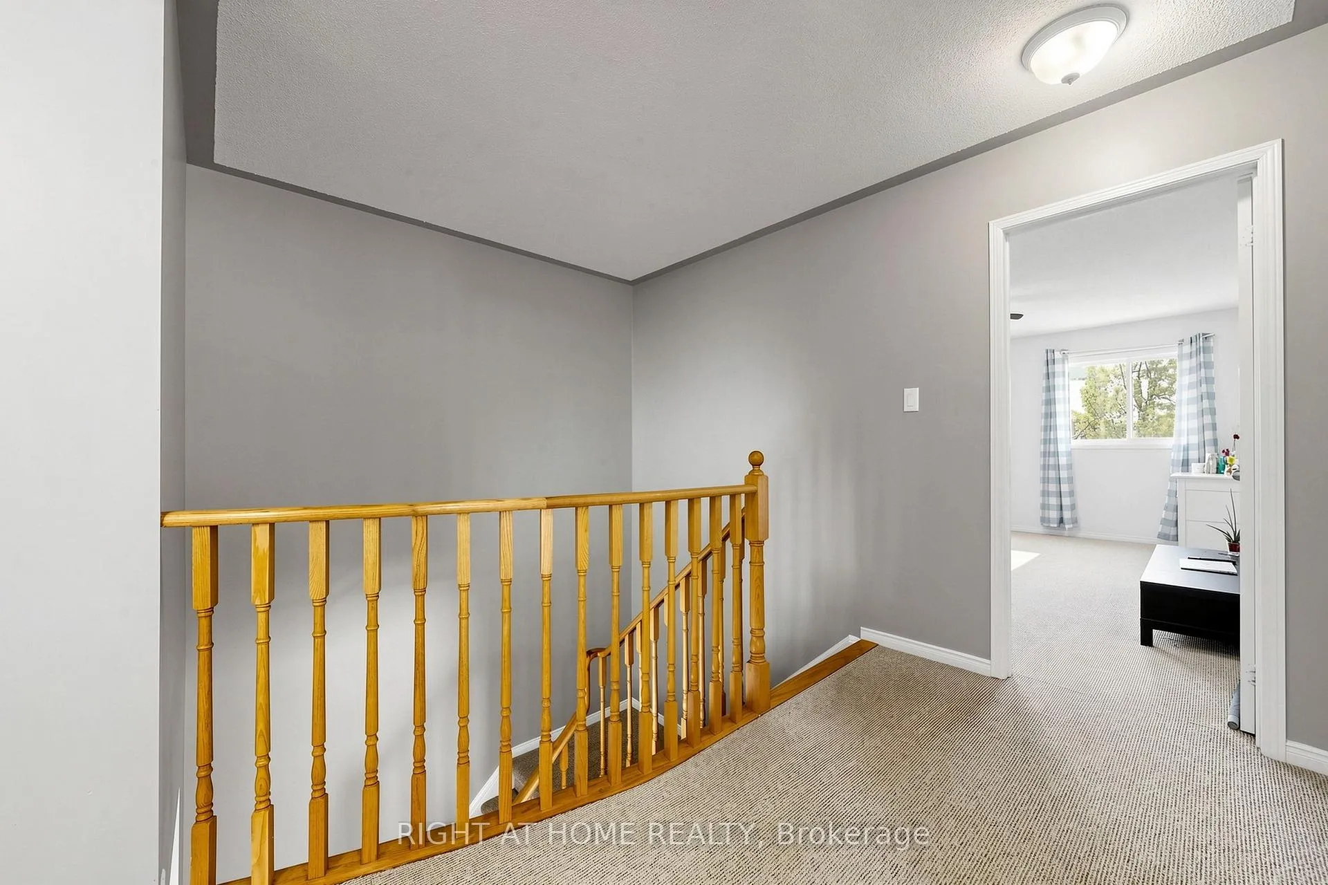 Photo 31 of 648 Blackwood Boulevard, Oshawa, Taunton — HOMEH