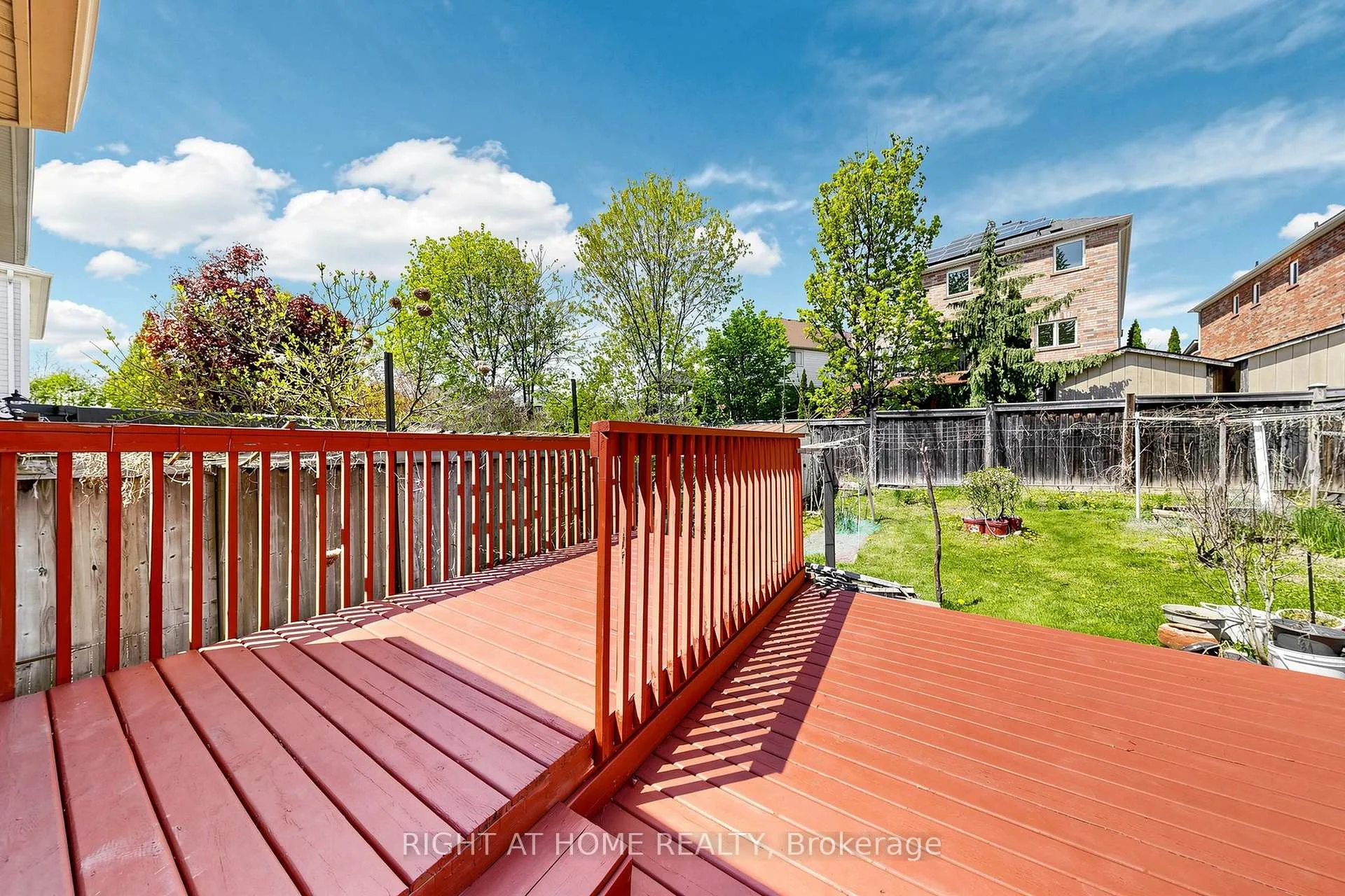 Photo 48 of 648 Blackwood Boulevard, Oshawa, Taunton — HOMEH