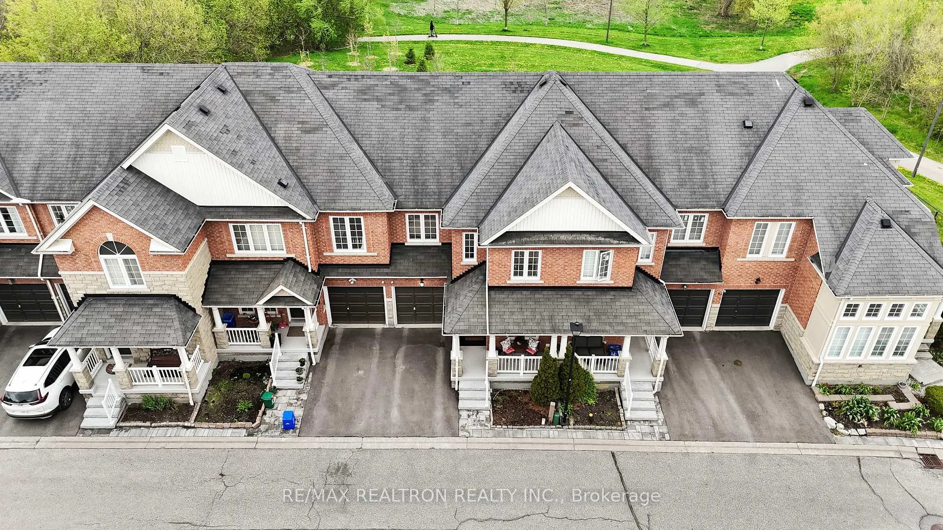 Photo 43 of 49 Torr Lane, Ajax, Central — HOMEH