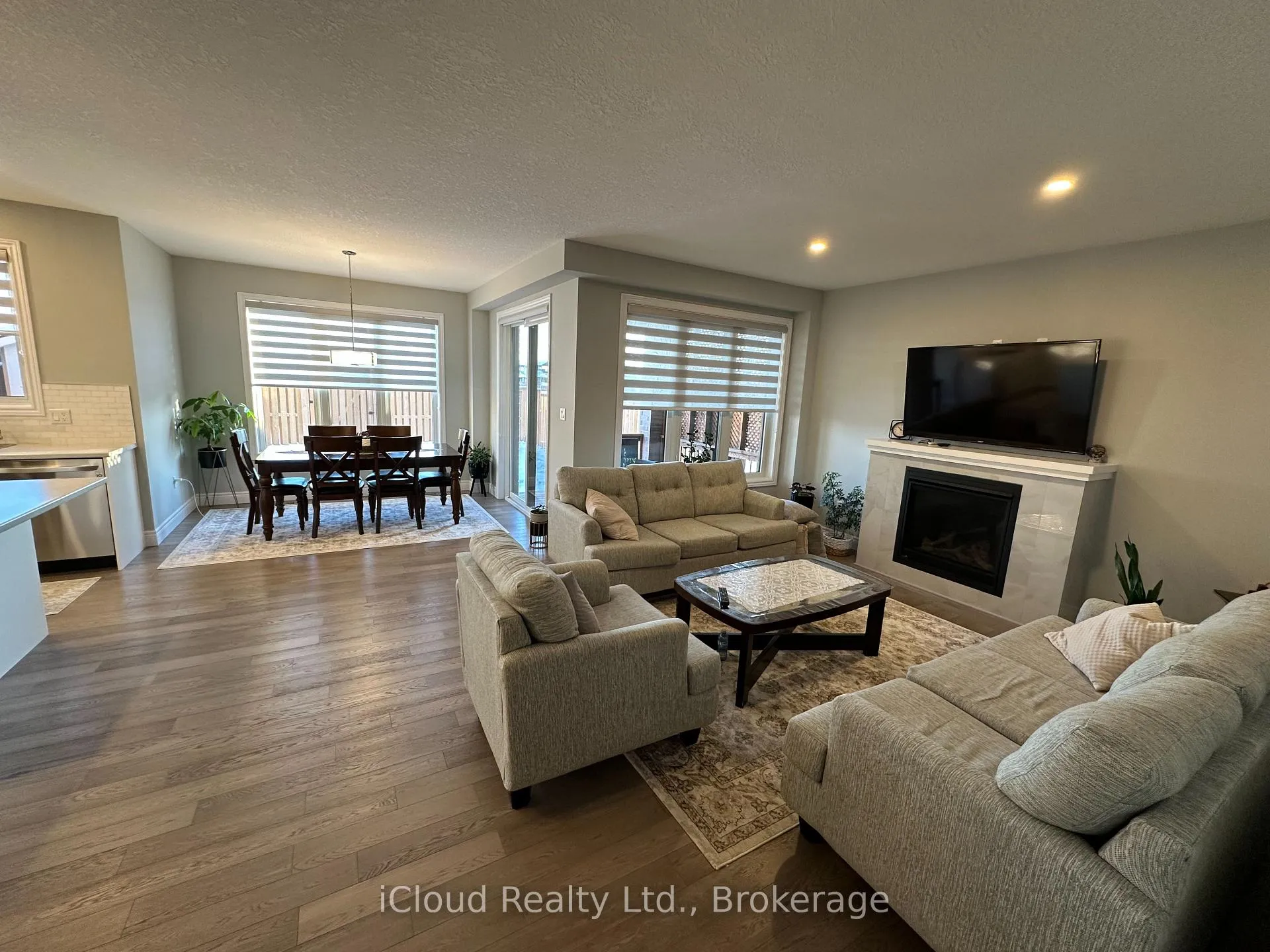 Photo 9 of 106 Queensgate Crescent, Woolwich — HOMEH