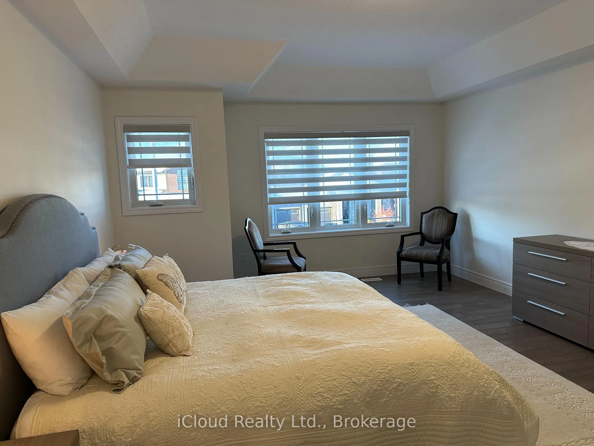 Photo 17 of 106 Queensgate Crescent, Woolwich — HOMEH