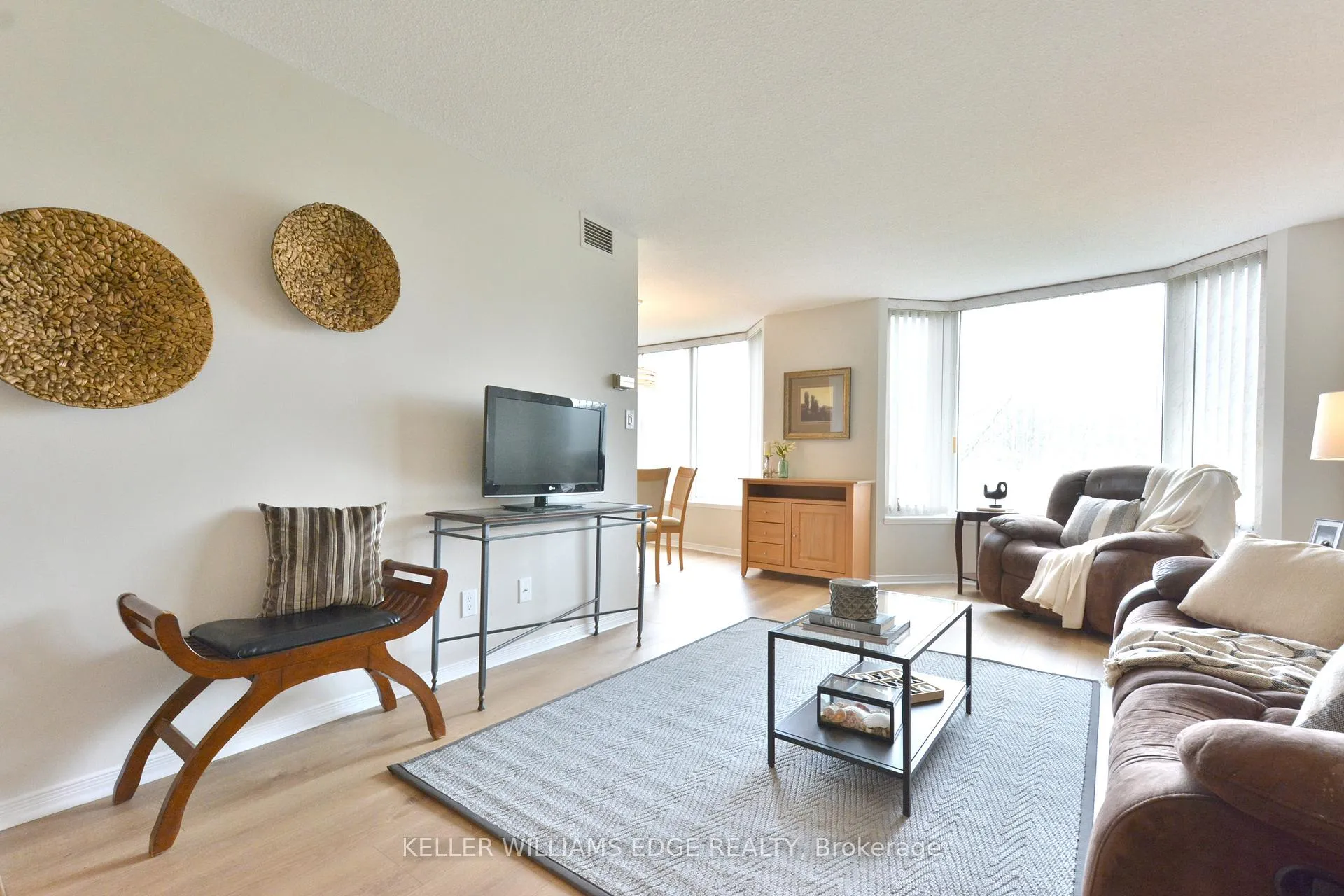 Photo 3 of 180 Limeridge Road W, Hamilton, Rolston — HOMEH