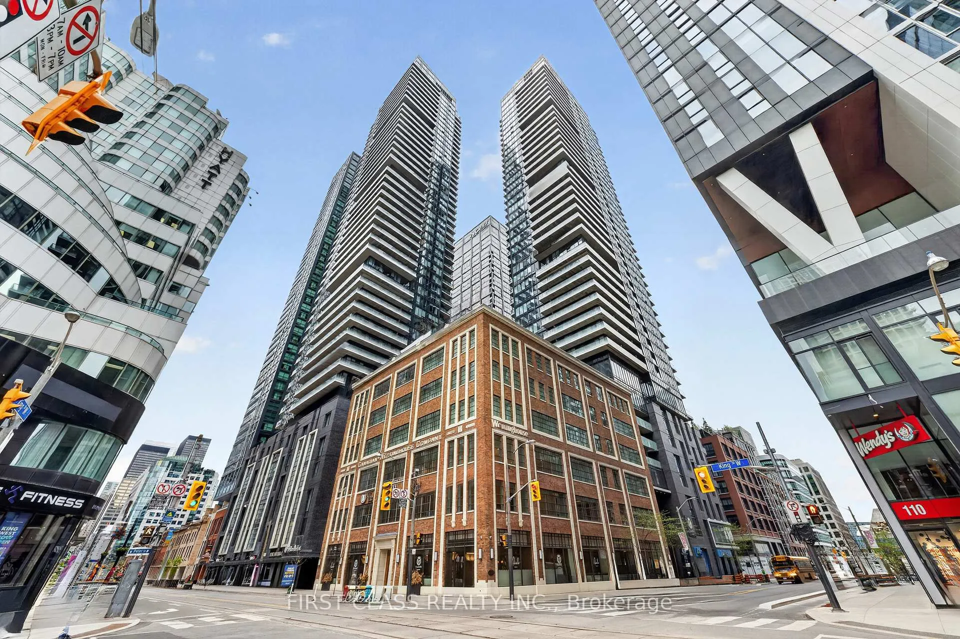 Photo 1 of Unit 1709, 115 Blue Jays Way, Toronto, Waterfront Communities — HOMEH