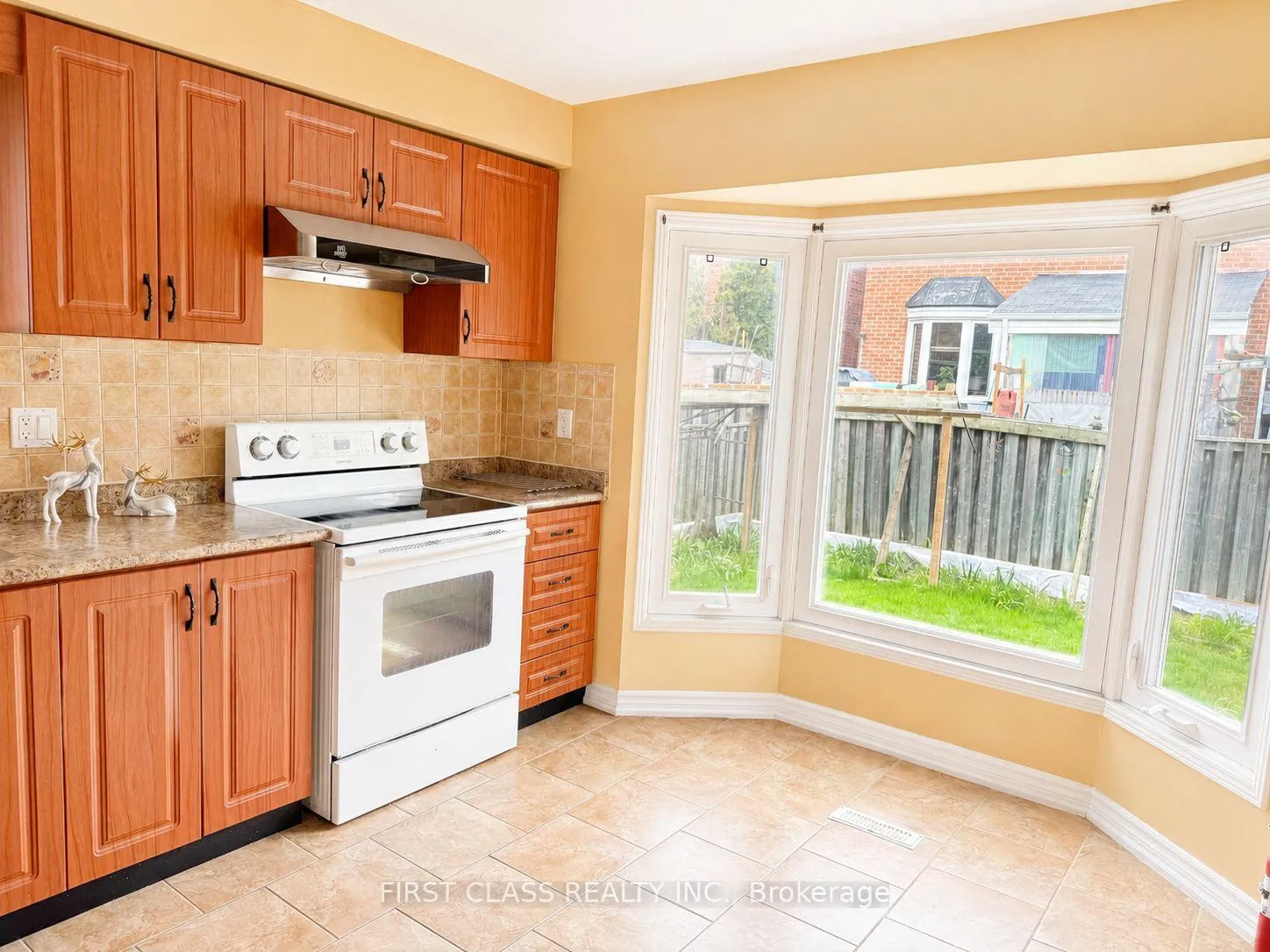 Photo 13 of 59 Calverley Trail, Scarborough, Highland Creek — HOMEH