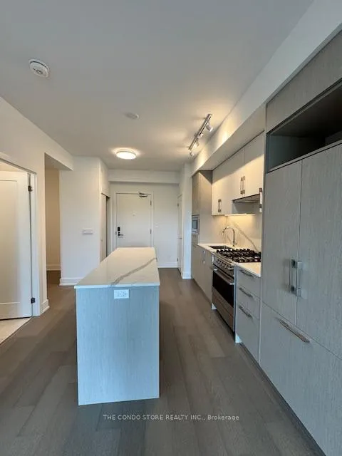 Photo 5 of Unit 503, 8 Manor Road W, Toronto, Yonge-Eglinton — HOMEH