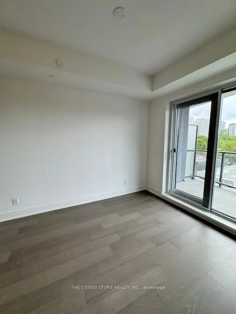 Photo 6 of Unit 503, 8 Manor Road W, Toronto, Yonge-Eglinton — HOMEH
