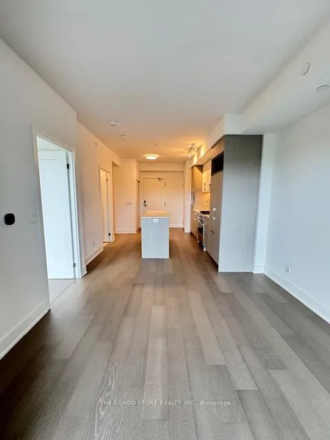 Photo 8 of Unit 503, 8 Manor Road W, Toronto, Yonge-Eglinton — HOMEH