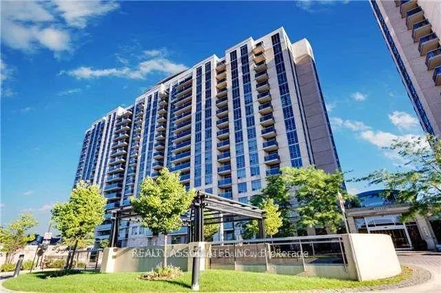 Front of Unit 918, 8 Mondeo Drive
