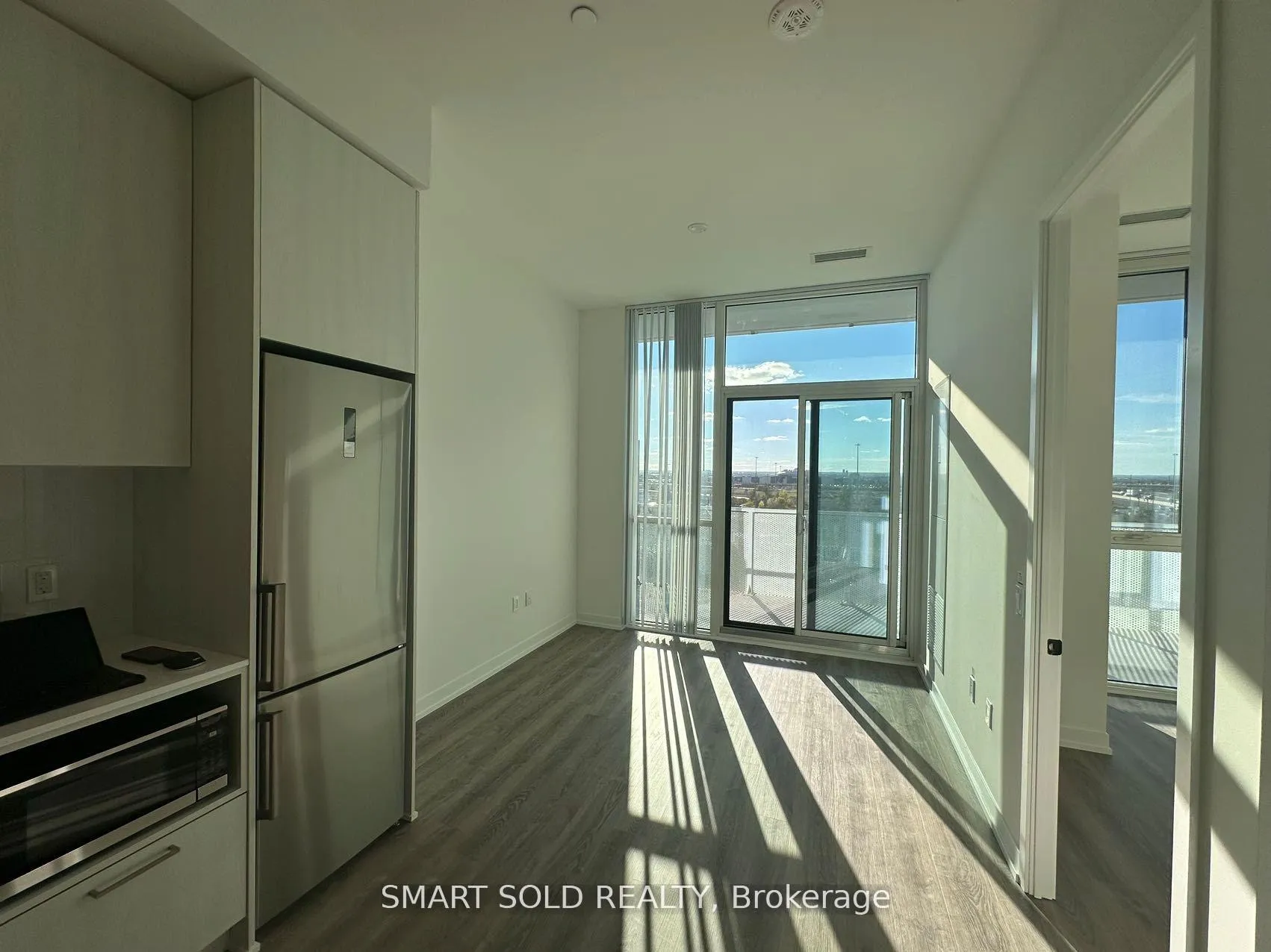 Photo 3 of Unit 608, 195 Commerce Street, Vaughan, Vaughan Corporate Centre — HOMEH