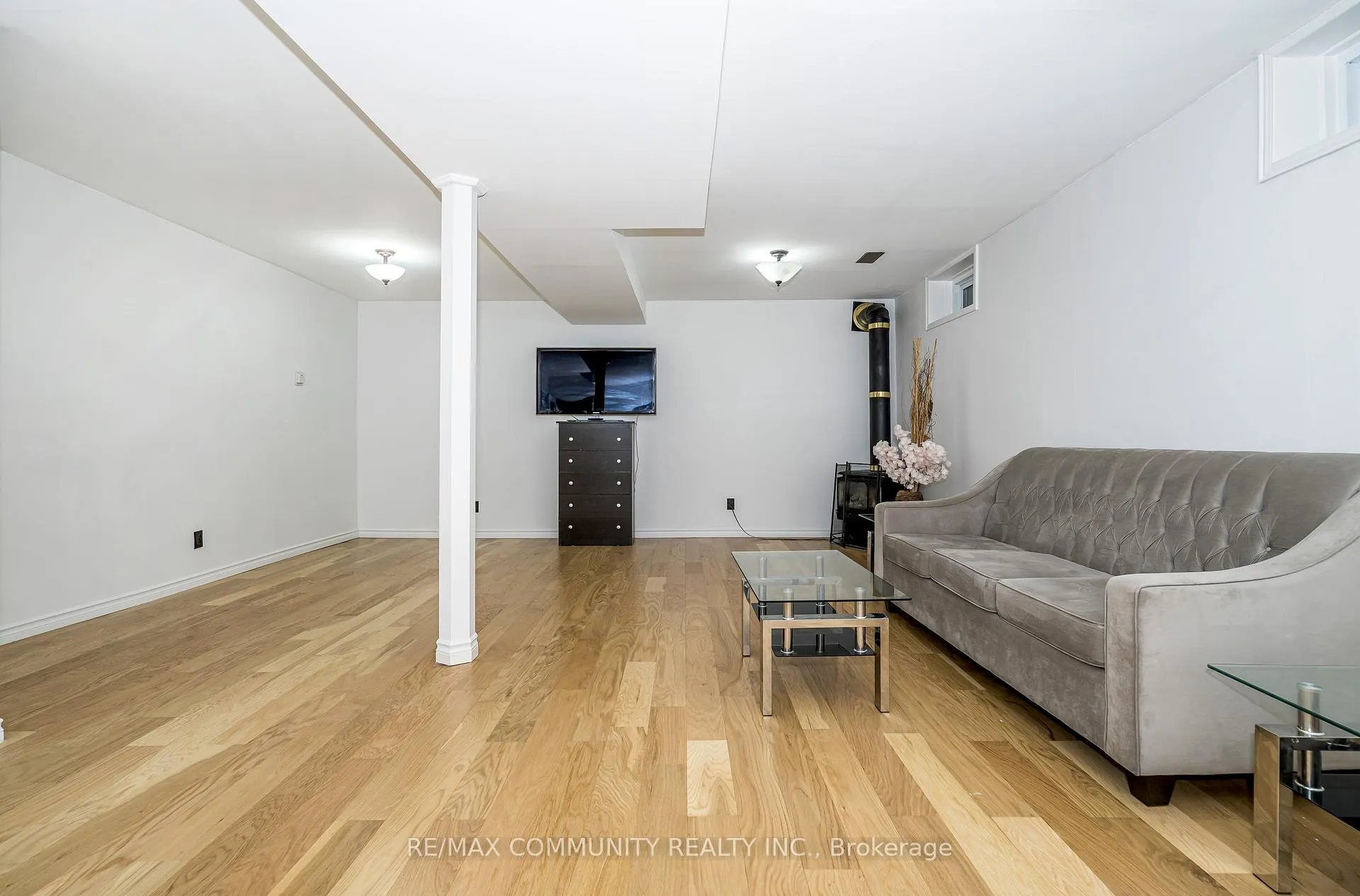 Photo 27 of 109 Adelaide Avenue E, Oshawa, O'Neill — HOMEH