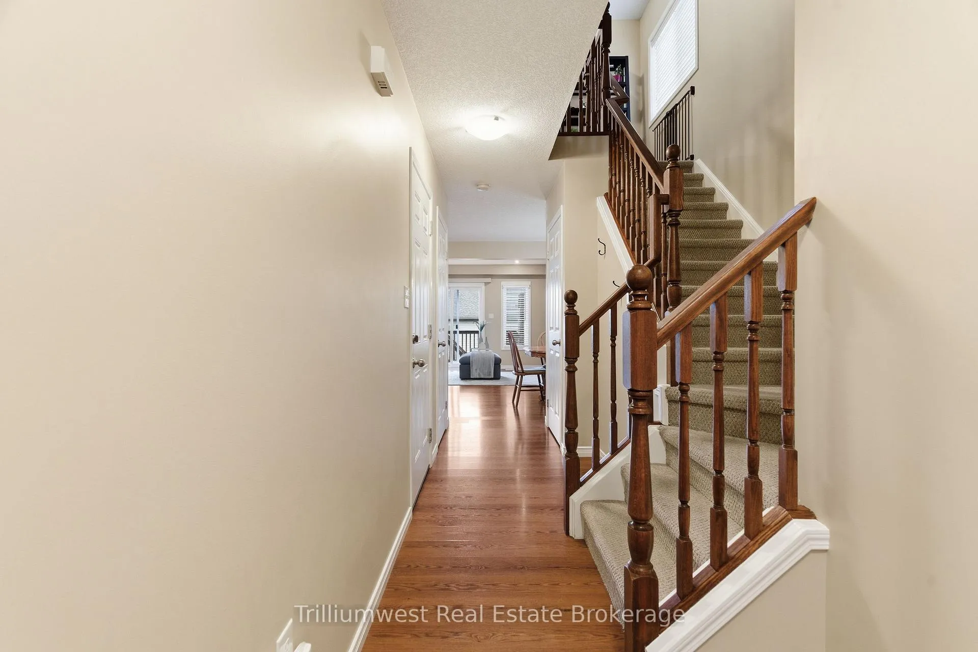 Photo 5 of Unit L42, 7 Upper Mercer Street, Kitchener — HOMEH
