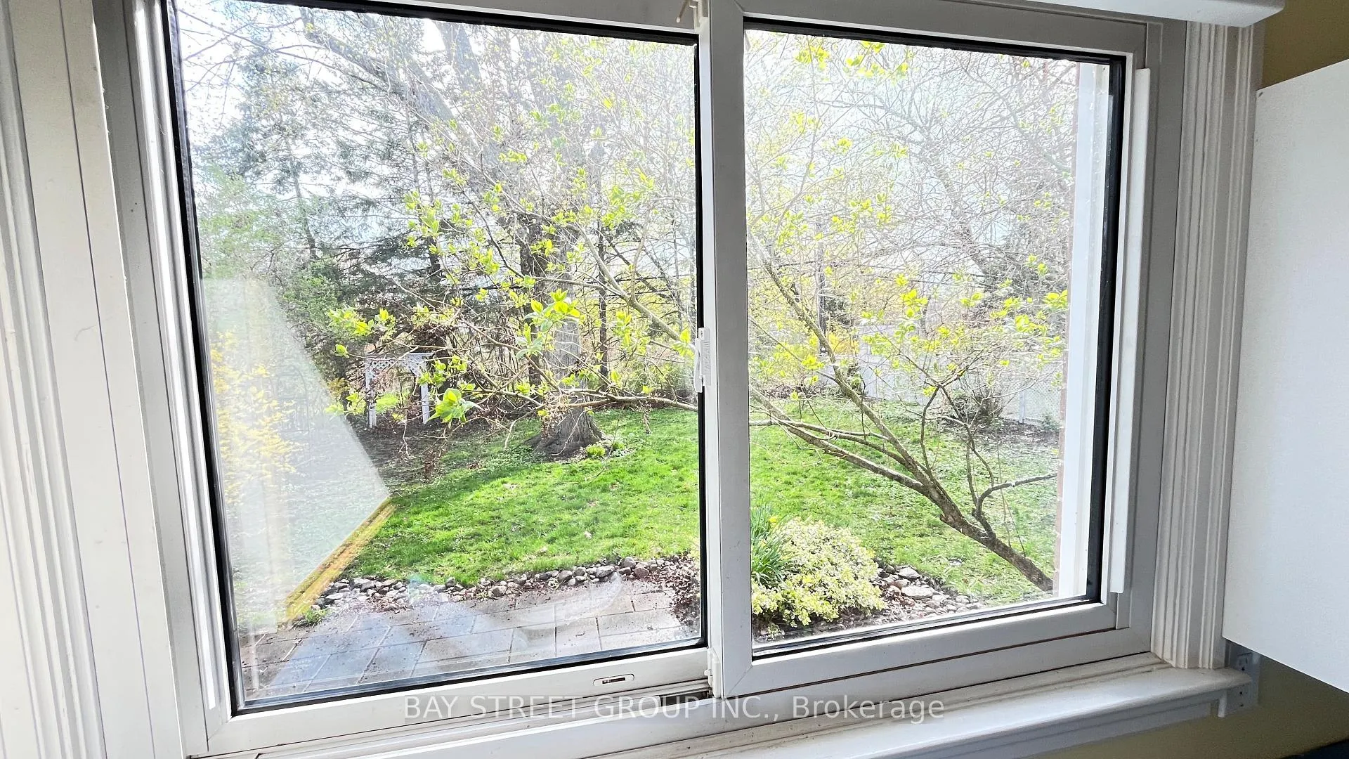 Photo 24 of 153 Simpson Road, Ajax, South East — HOMEH