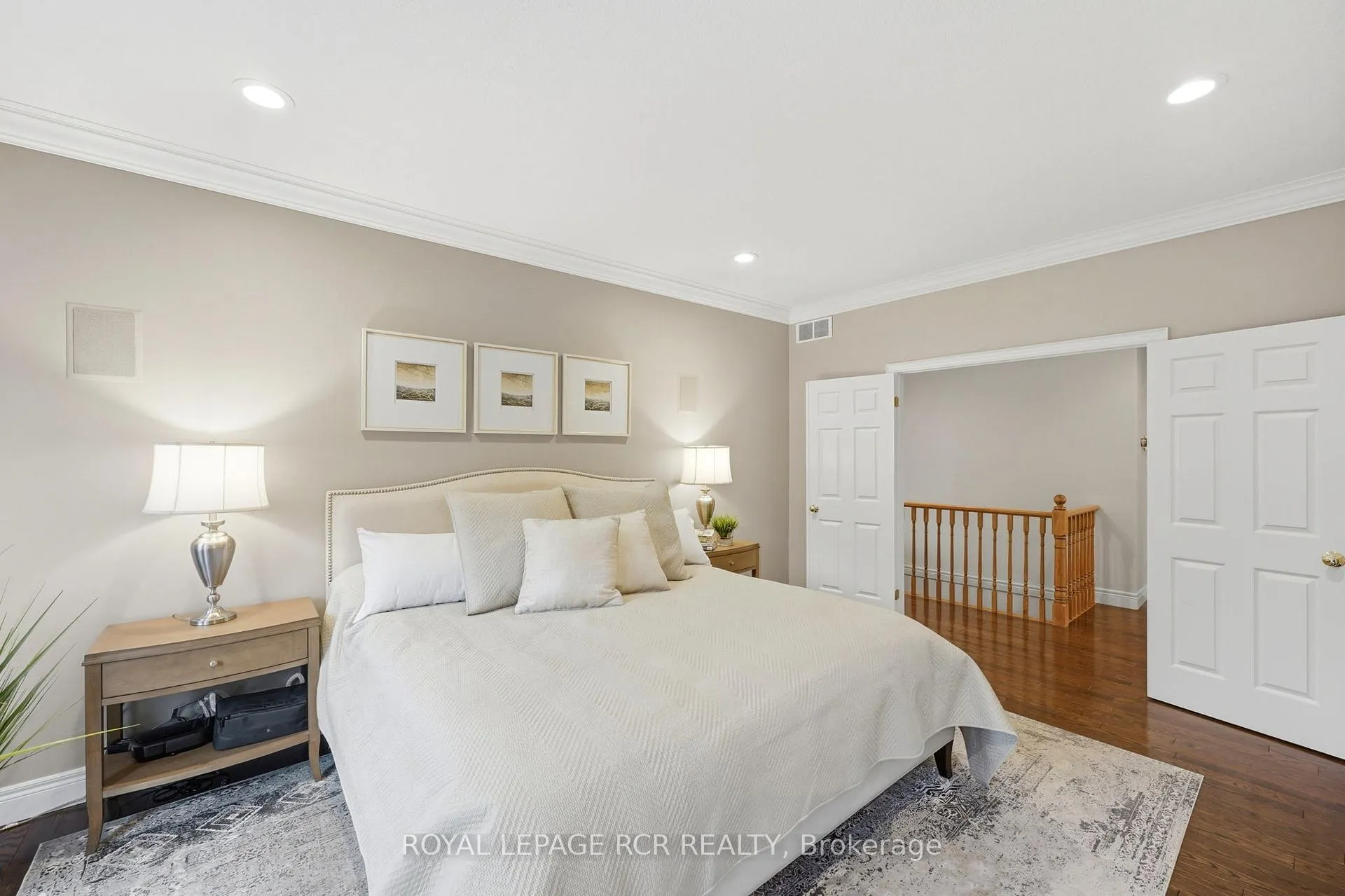 Photo 20 of 22 Bishop Court, Halton Hills, Glen Williams — HOMEH