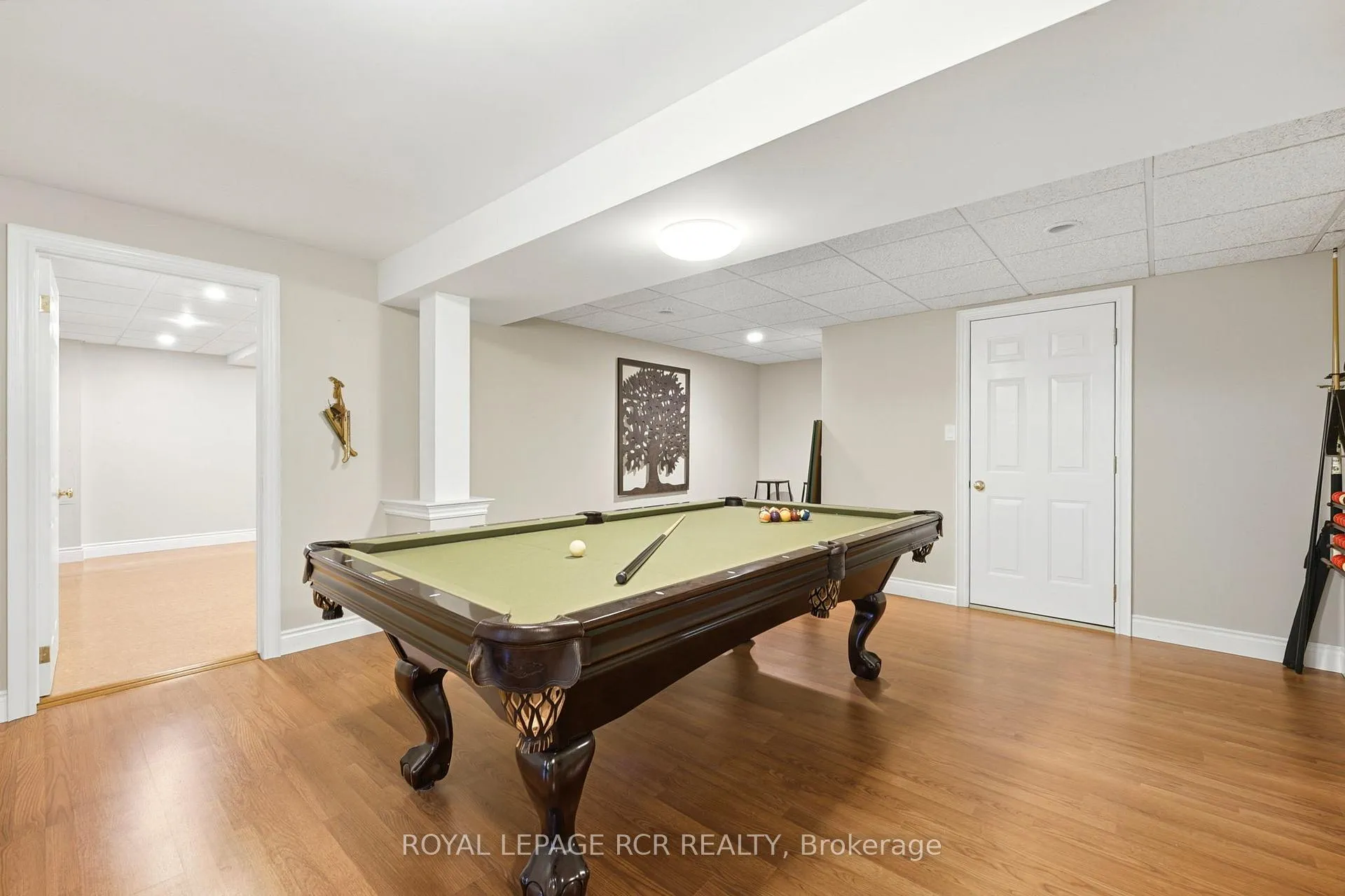 Photo 25 of 22 Bishop Court, Halton Hills, Glen Williams — HOMEH