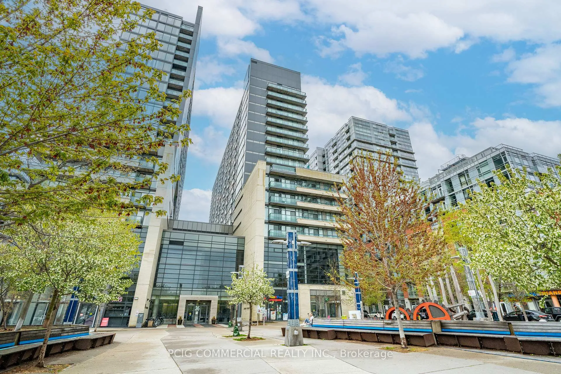 Photo 1 of Unit 803W, 36 Lisgar Street, Toronto, Little Portugal — HOMEH