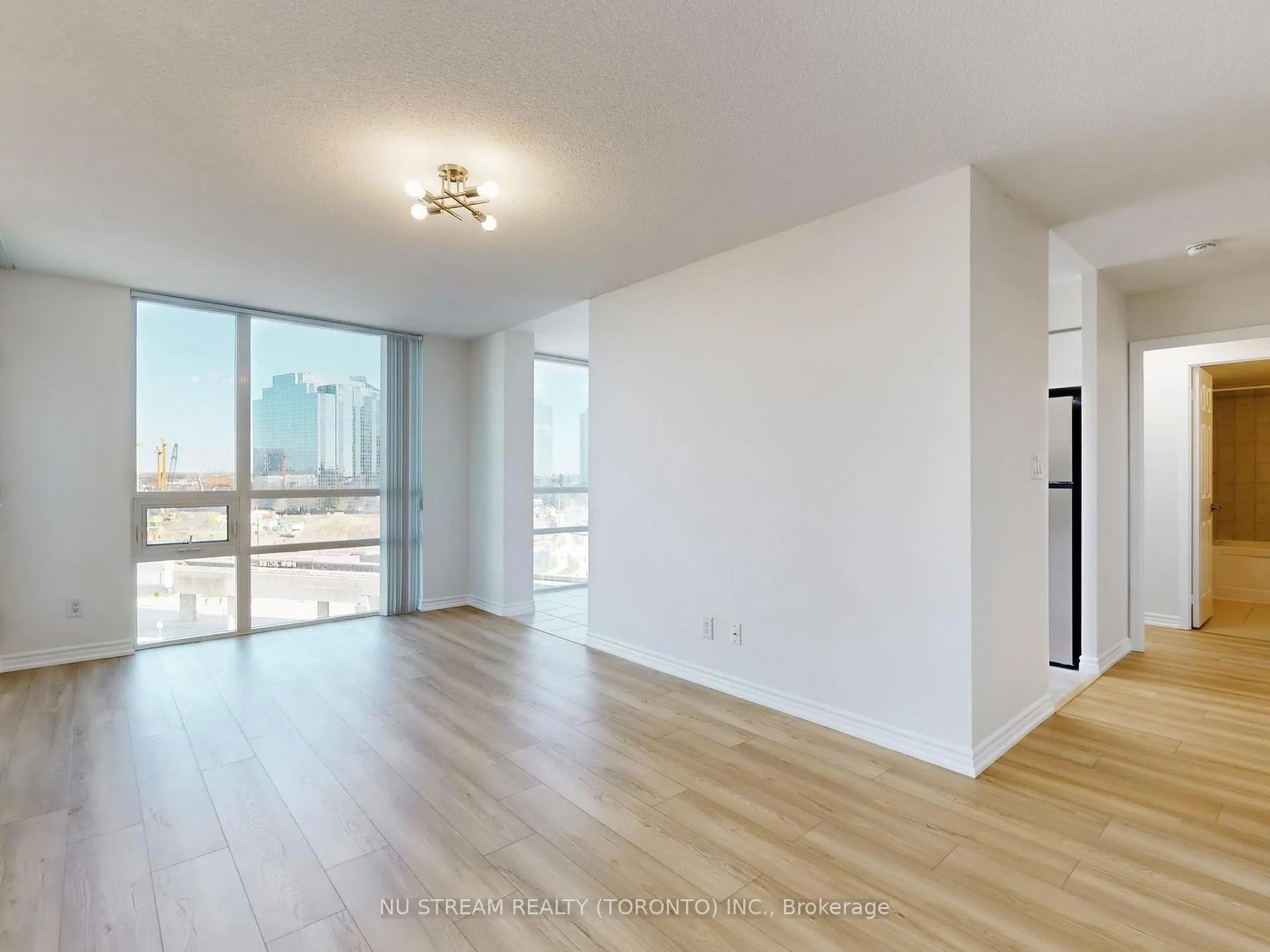 Photo 10 of Unit 703, 88 Grangeway Avenue, Scarborough, Woburn — HOMEH