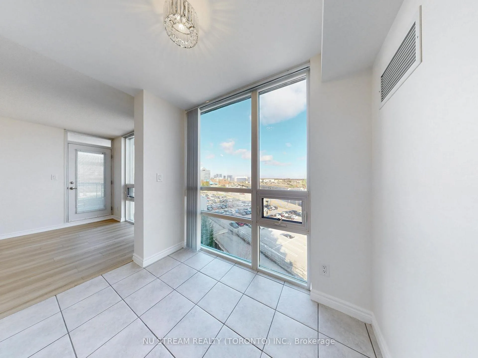Photo 19 of Unit 703, 88 Grangeway Avenue, Scarborough, Woburn — HOMEH