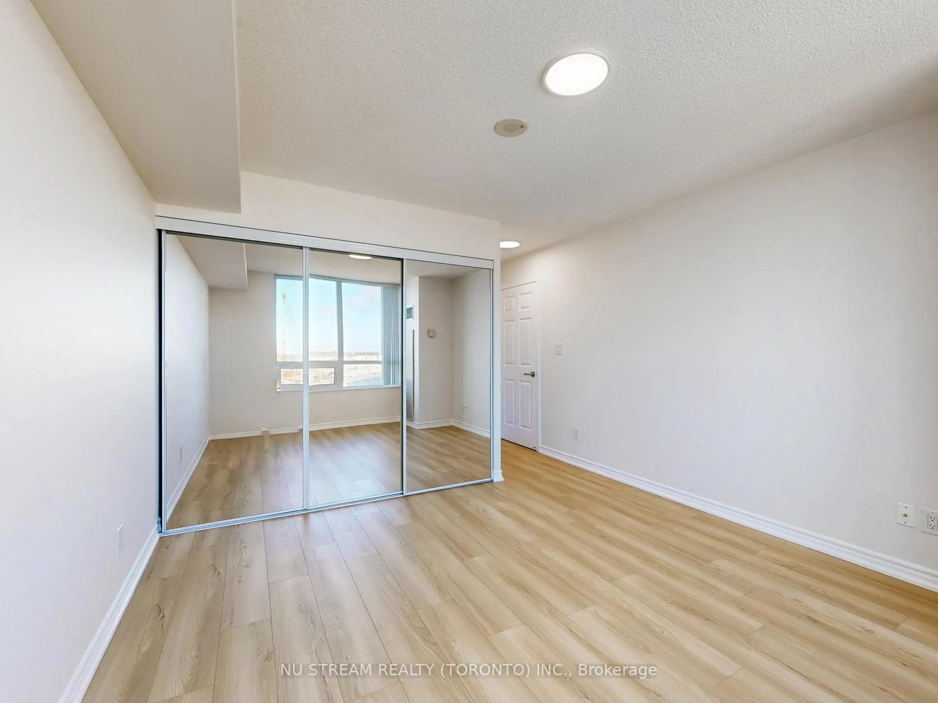 Photo 23 of Unit 703, 88 Grangeway Avenue, Scarborough, Woburn — HOMEH