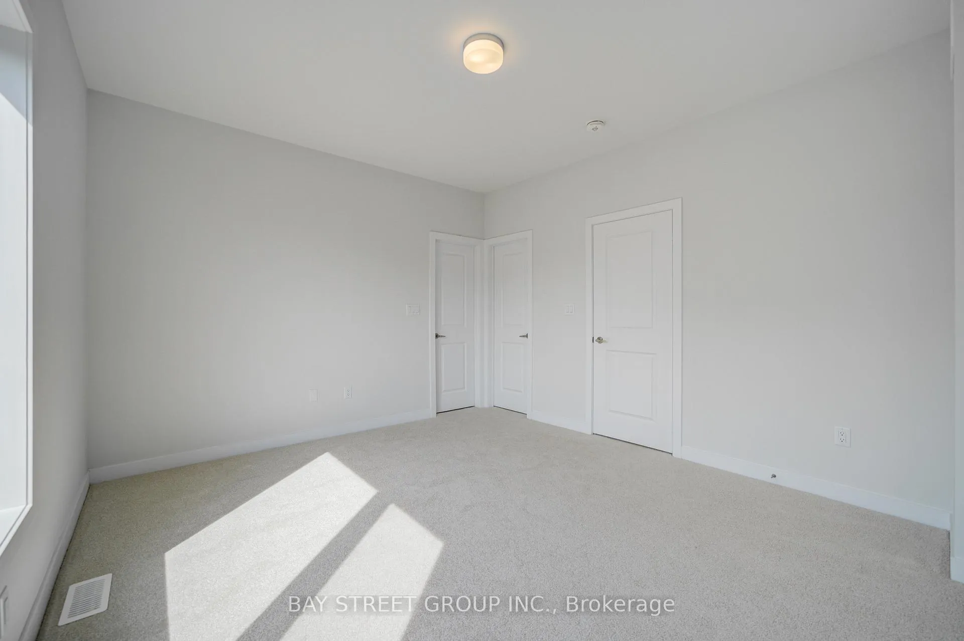 Photo 34 of 36 Danielle Moore Circle, Scarborough, Bendale — HOMEH