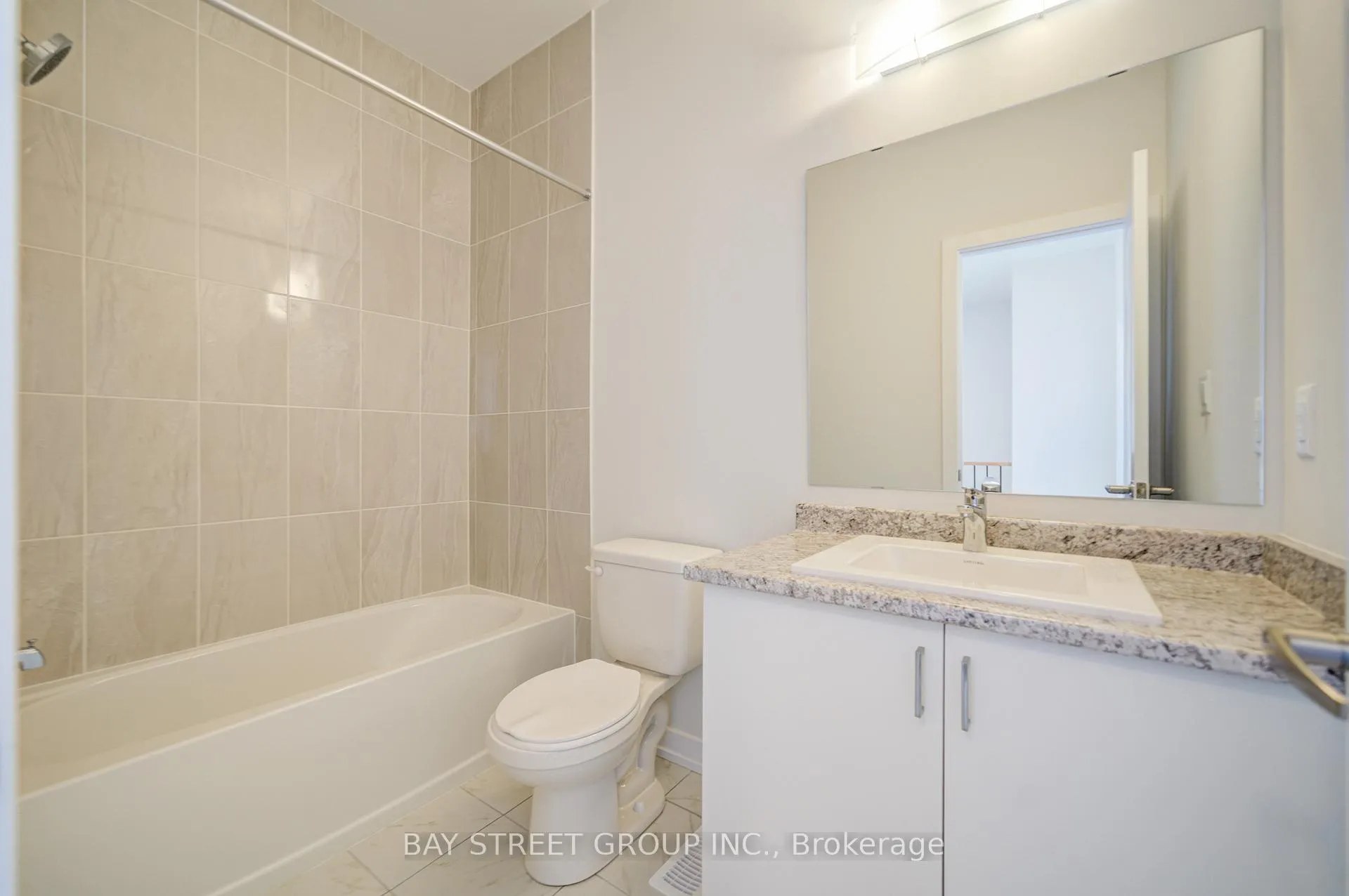 Photo 42 of 36 Danielle Moore Circle, Scarborough, Bendale — HOMEH
