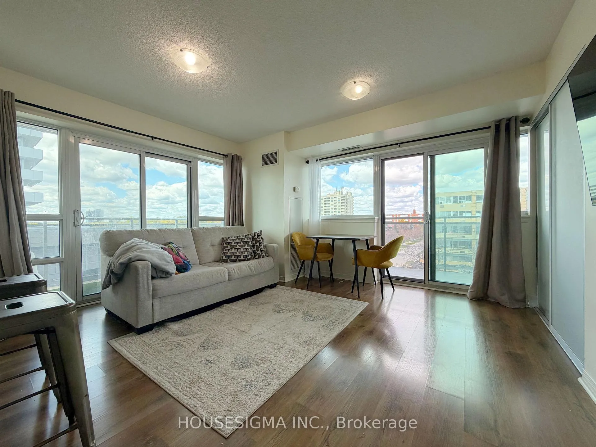 Photo 1 of Unit 509, 215 Queen Street E, Brampton, Queen Street Corridor — HOMEH