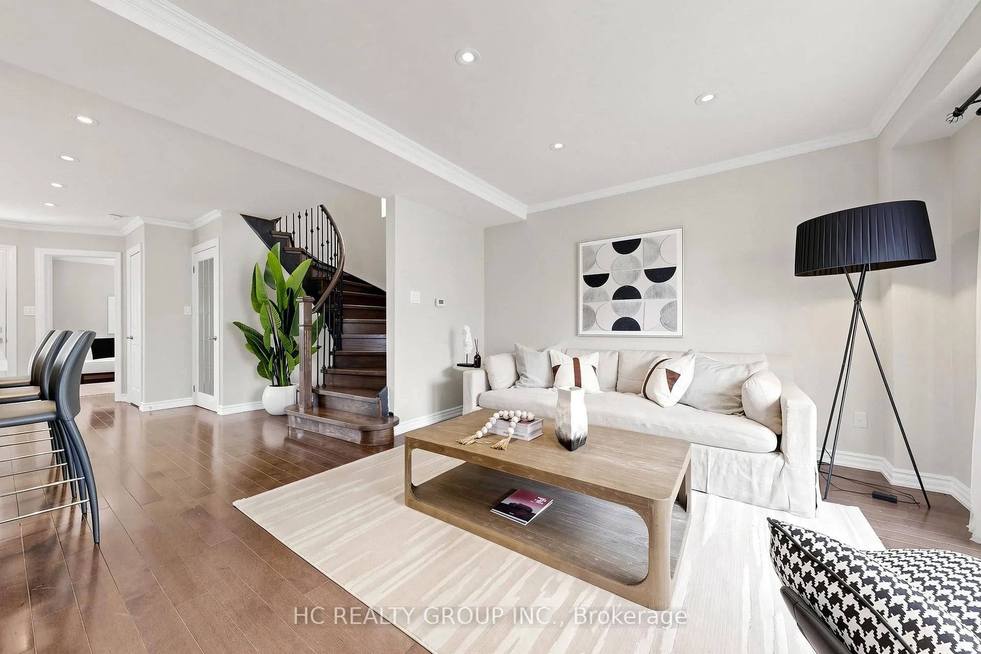 Photo 8 of 39 River Grove Drive, Scarborough, Steeles — HOMEH