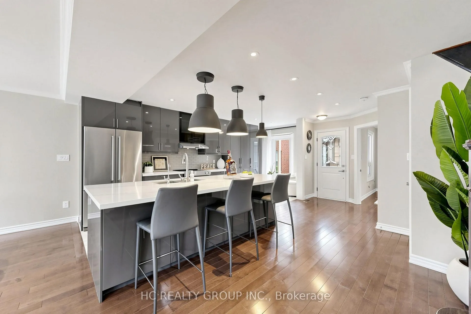 Photo 10 of 39 River Grove Drive, Scarborough, Steeles — HOMEH
