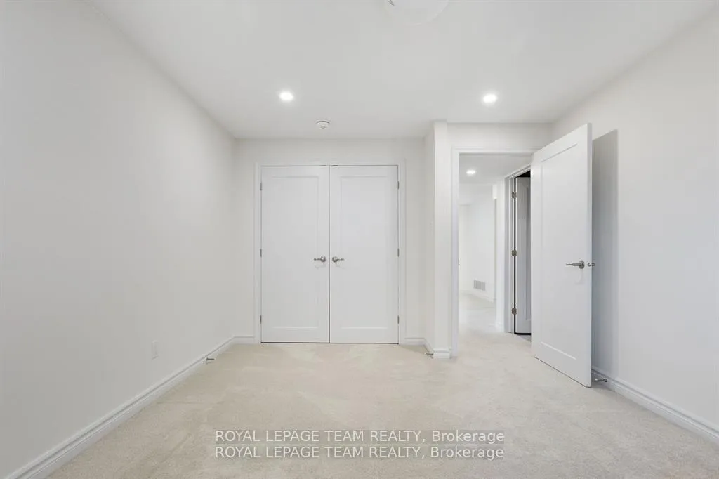 Photo 3 of 24 Seabert Drive, Arnprior — HOMEH