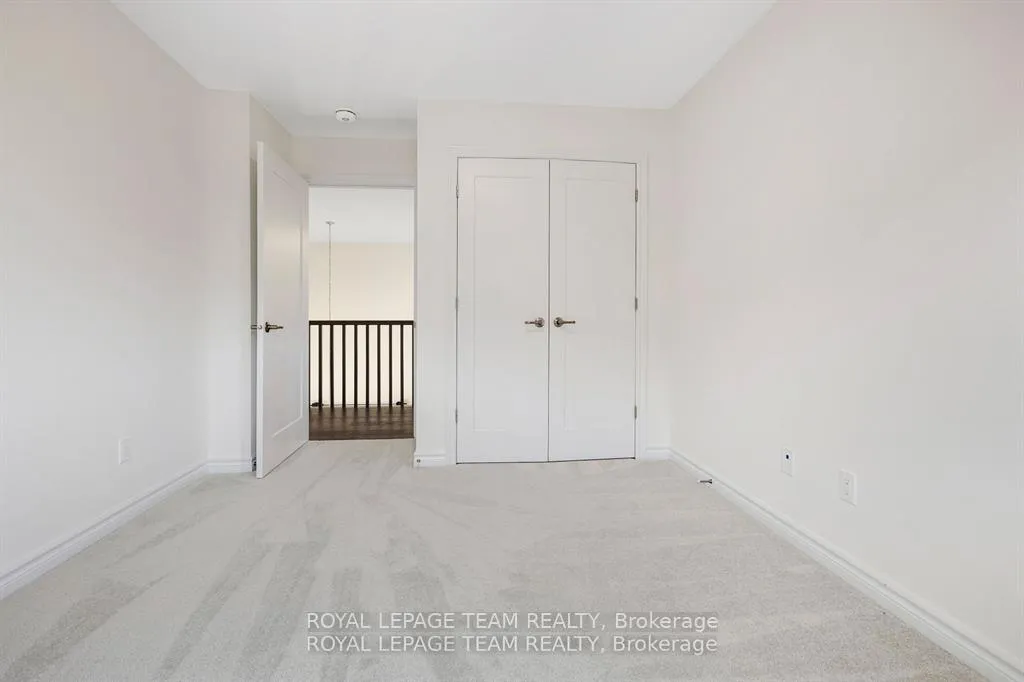 Photo 5 of 24 Seabert Drive, Arnprior — HOMEH