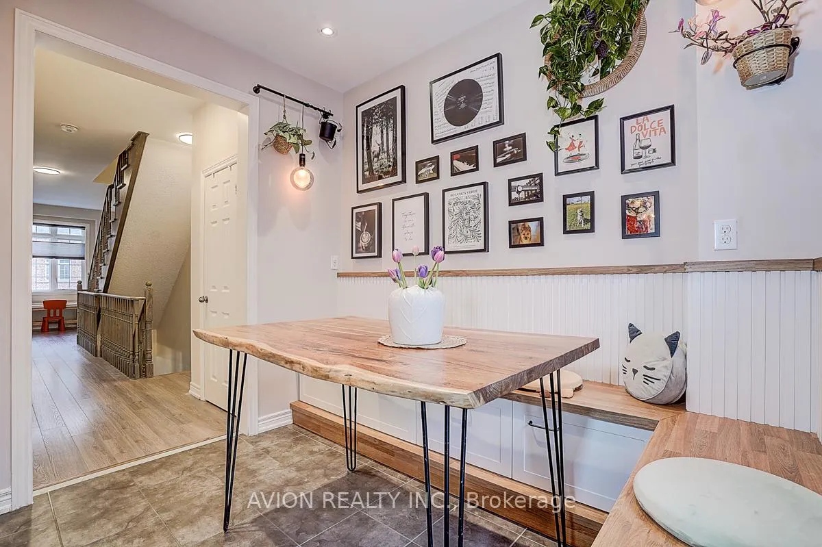 Photo 12 of 24 Fanny Grove Way, Markham, Greensborough — HOMEH