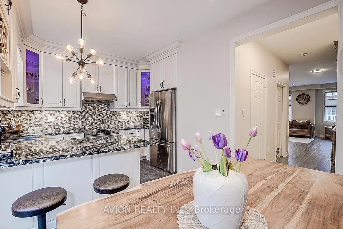 Photo 17 of 24 Fanny Grove Way, Markham, Greensborough — HOMEH