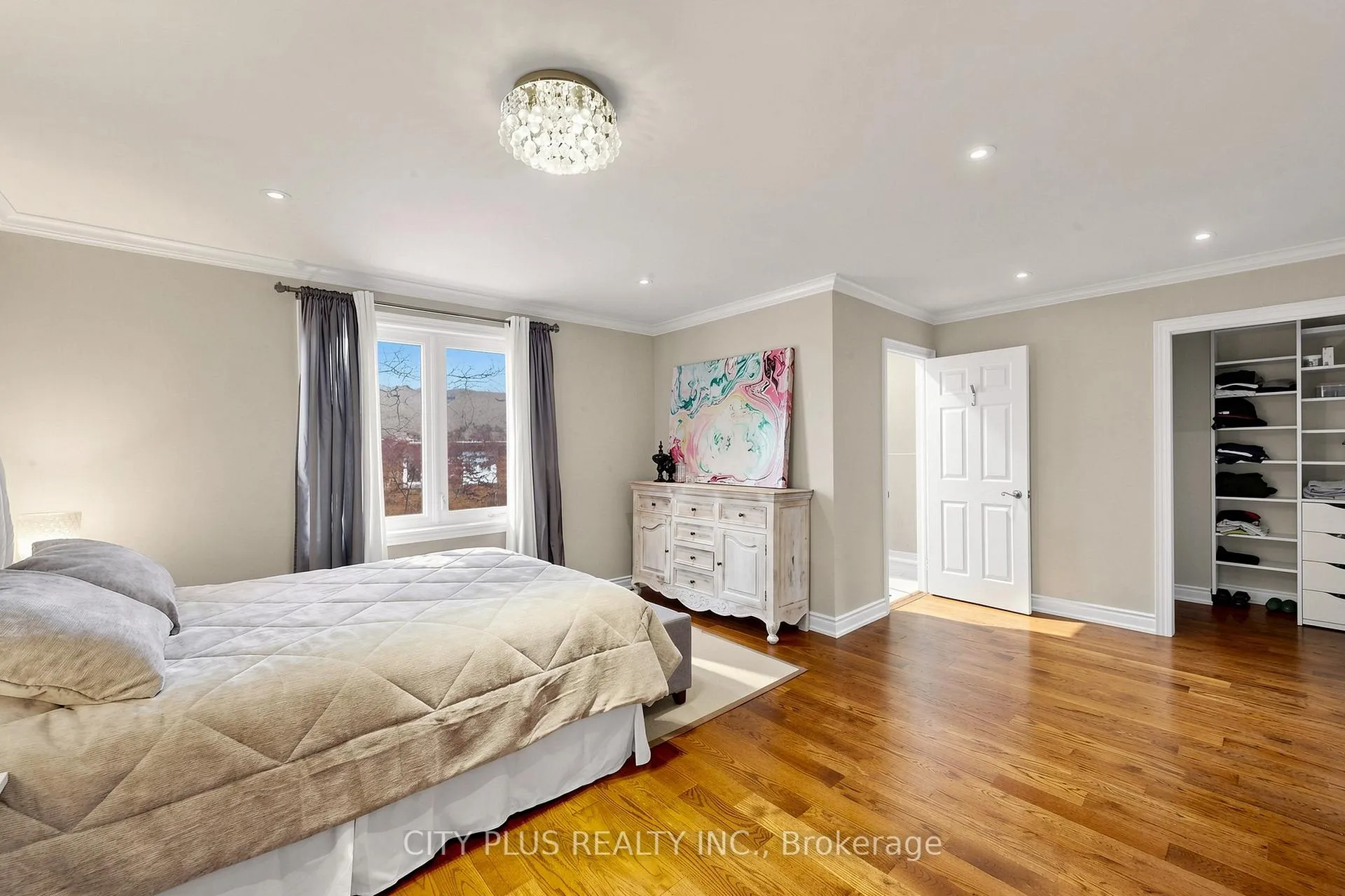 Photo 18 of 110 Glenmanor Way, Vaughan, Crestwood-Springfarm-Yorkhill — HOMEH