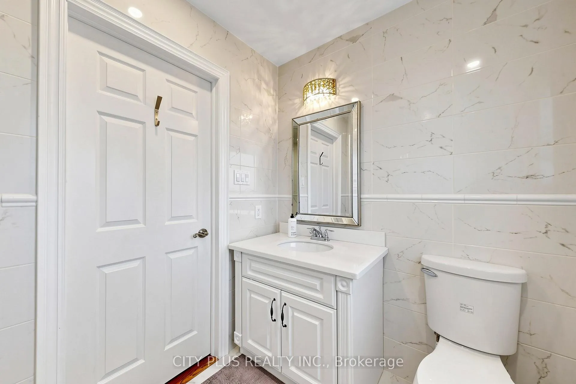 Photo 19 of 110 Glenmanor Way, Vaughan, Crestwood-Springfarm-Yorkhill — HOMEH