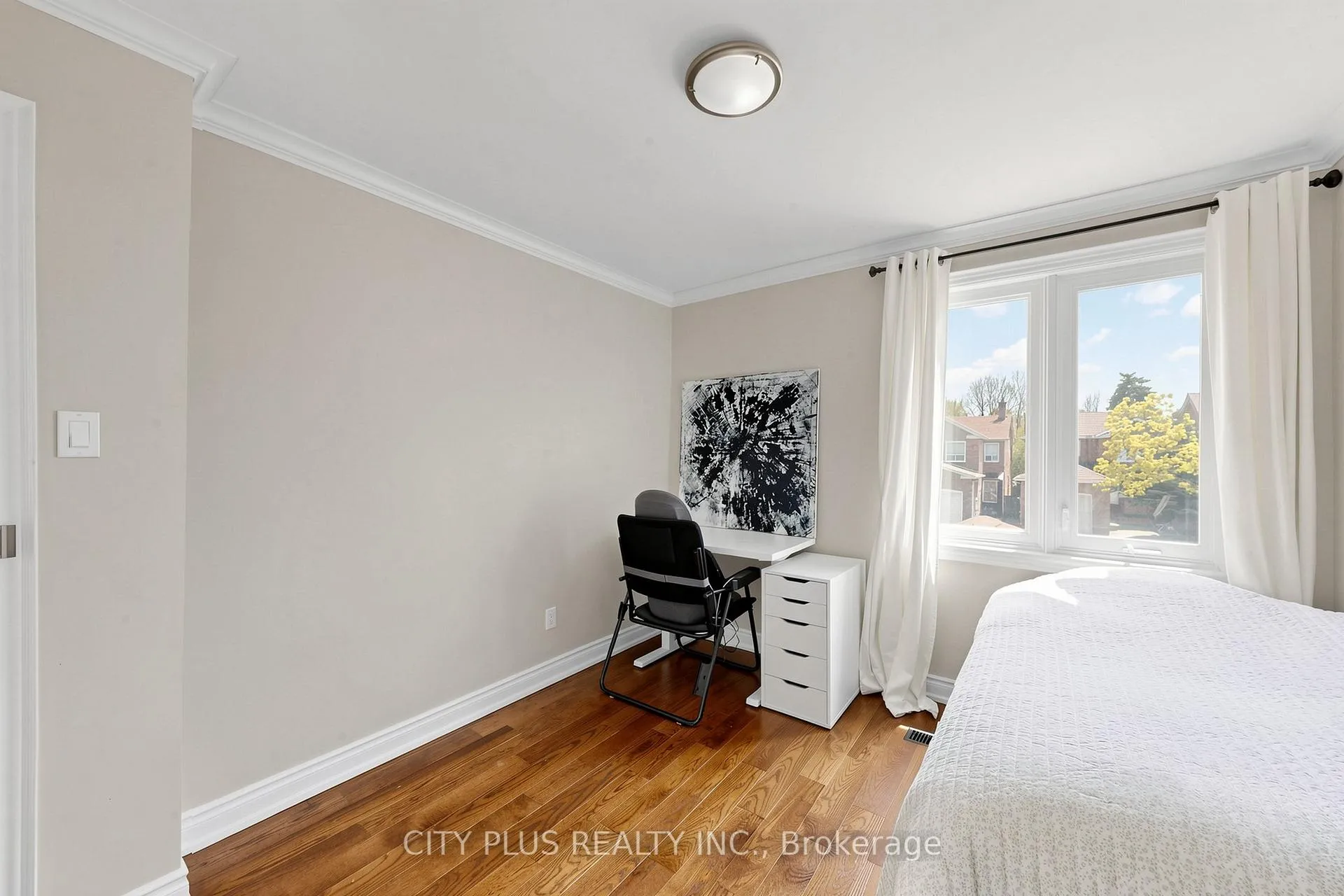 Photo 22 of 110 Glenmanor Way, Vaughan, Crestwood-Springfarm-Yorkhill — HOMEH