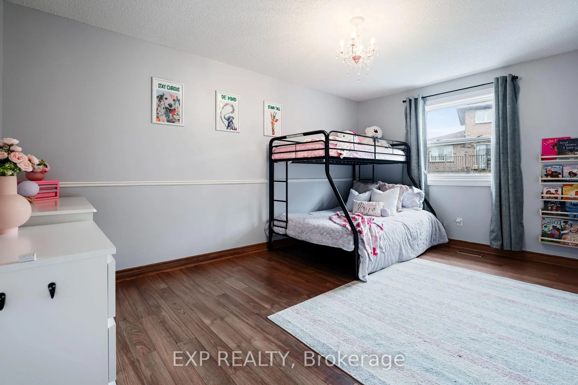 Photo 29 of 218 Kensington Place, Orangeville — HOMEH