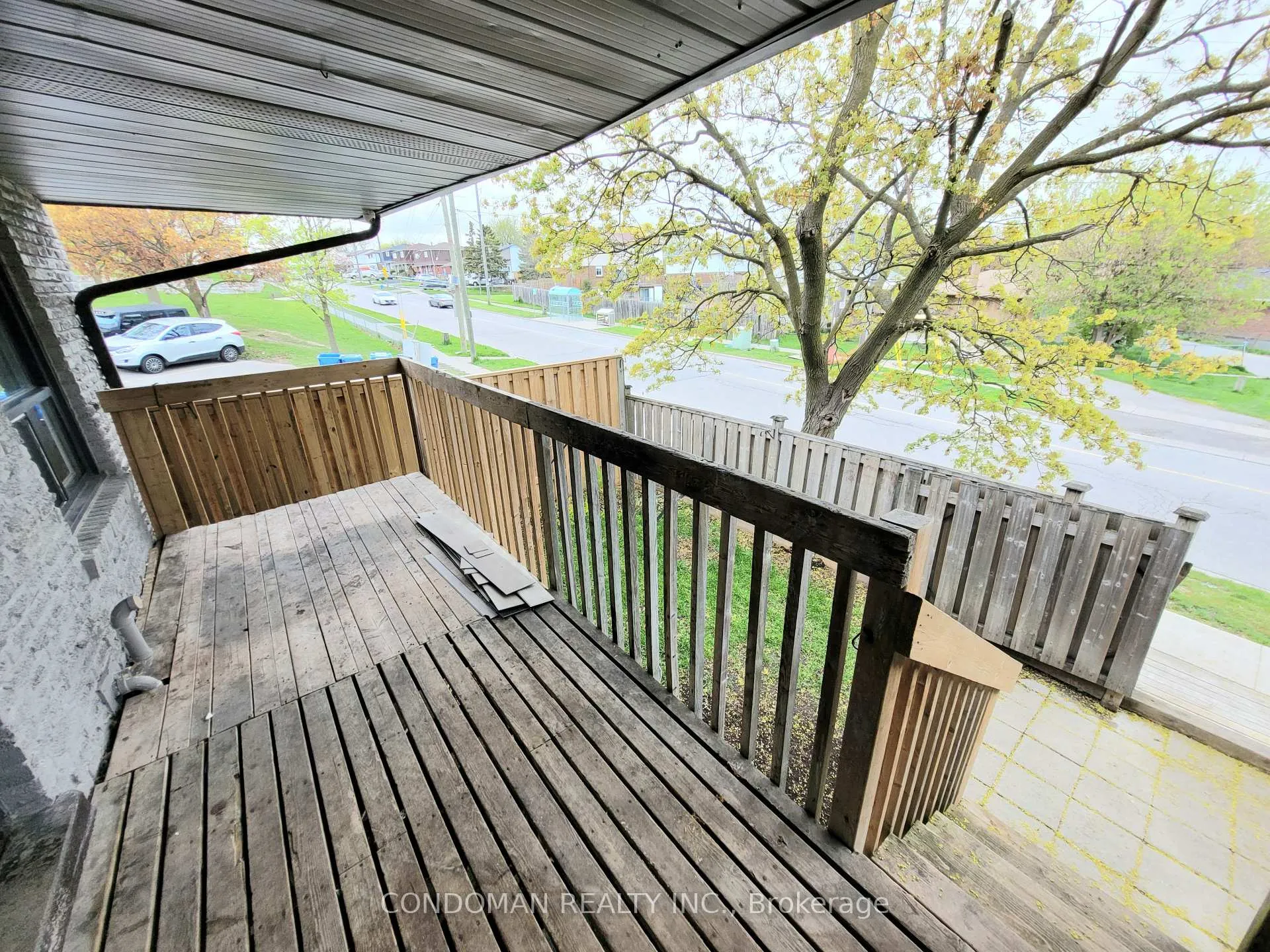 Photo 4 of Unit 18, 477 Dean Avenue, Oshawa, Central — HOMEH