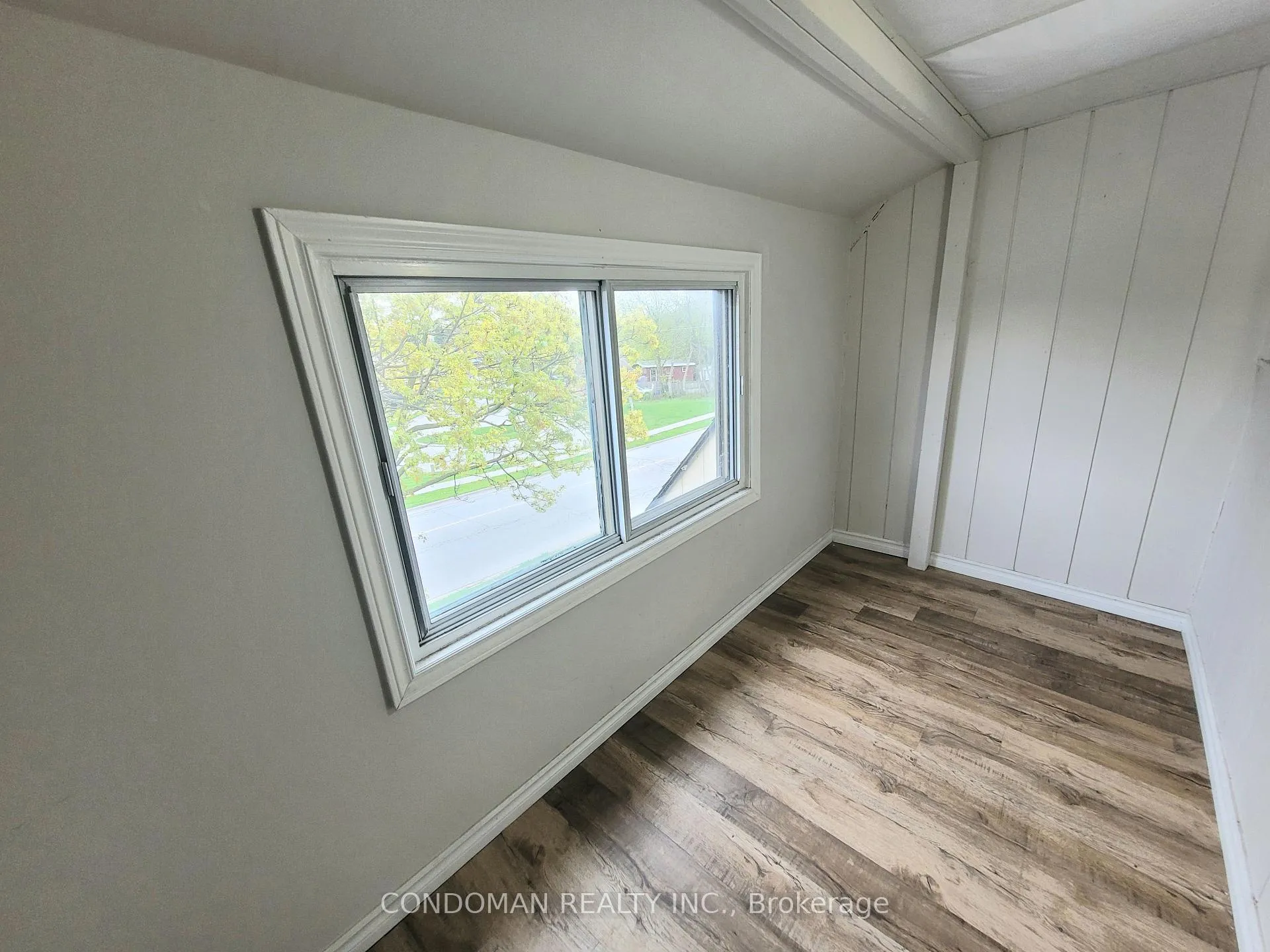 Photo 9 of Unit 18, 477 Dean Avenue, Oshawa, Central — HOMEH