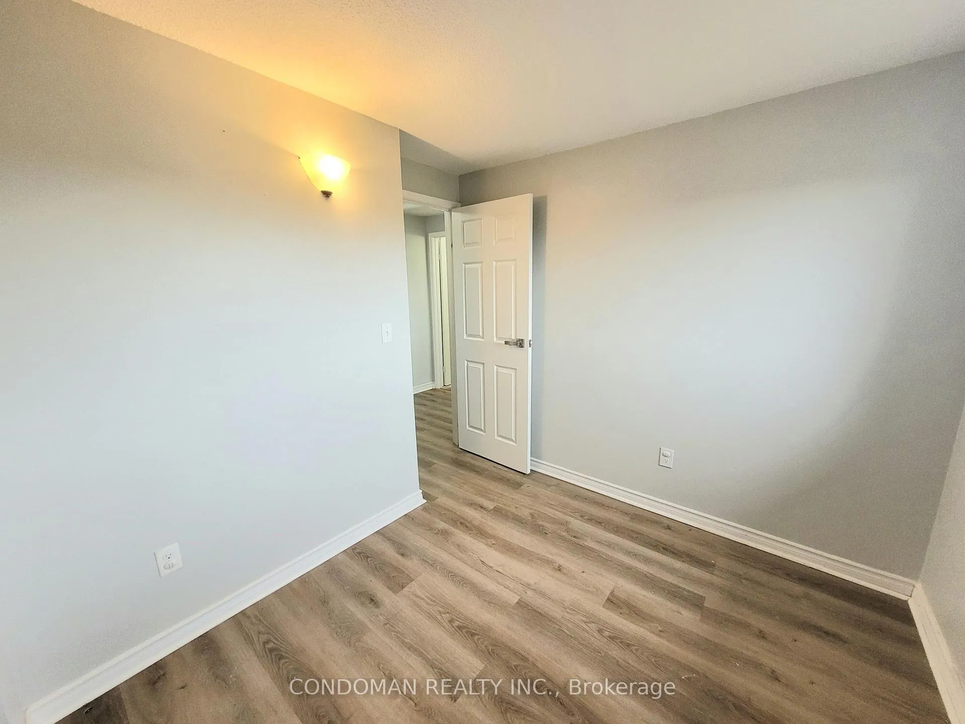 Photo 16 of Unit 18, 477 Dean Avenue, Oshawa, Central — HOMEH