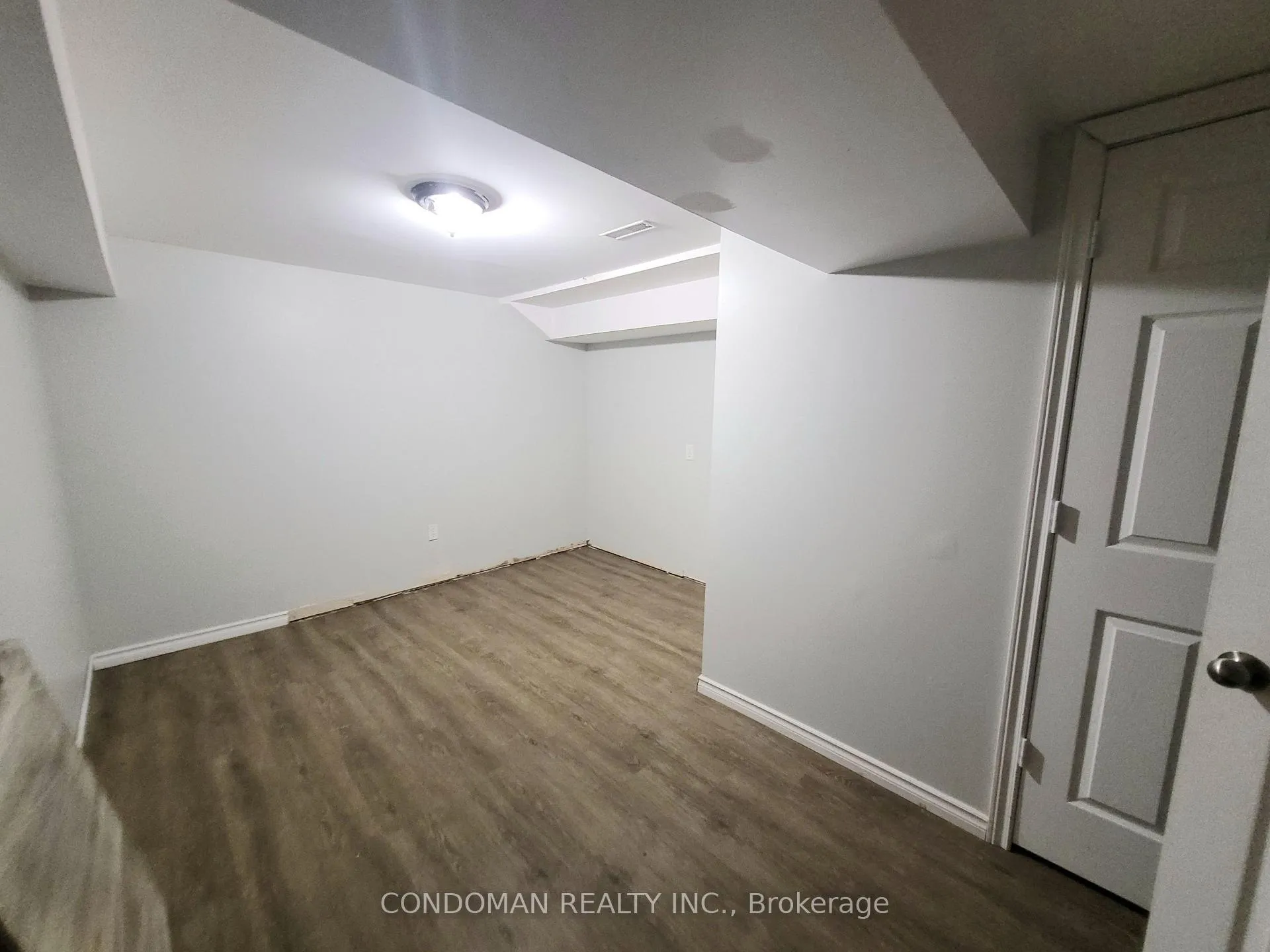 Photo 18 of Unit 18, 477 Dean Avenue, Oshawa, Central — HOMEH