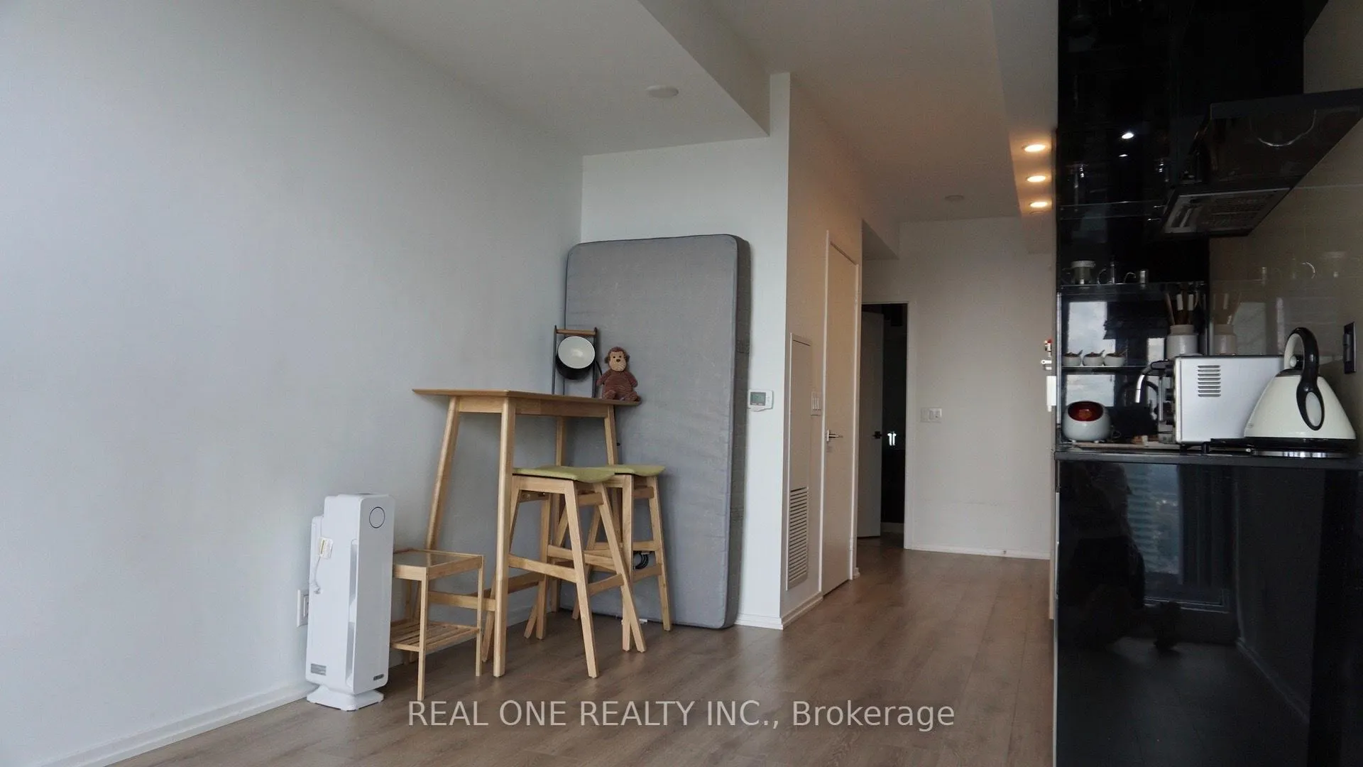 Photo 10 of Unit 4905, 70 Temperance Street, Toronto, Bay Street Corridor — HOMEH