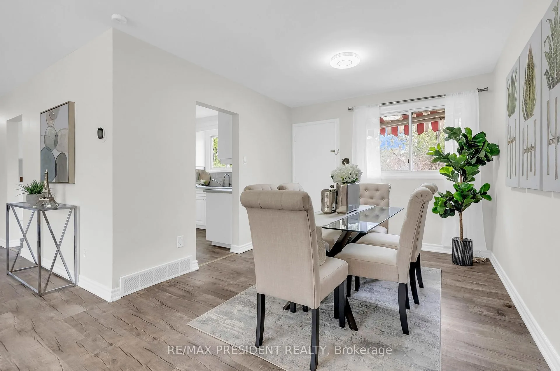 Photo 15 of 57 High Street, Waterloo, Lakeshore Village — HOMEH