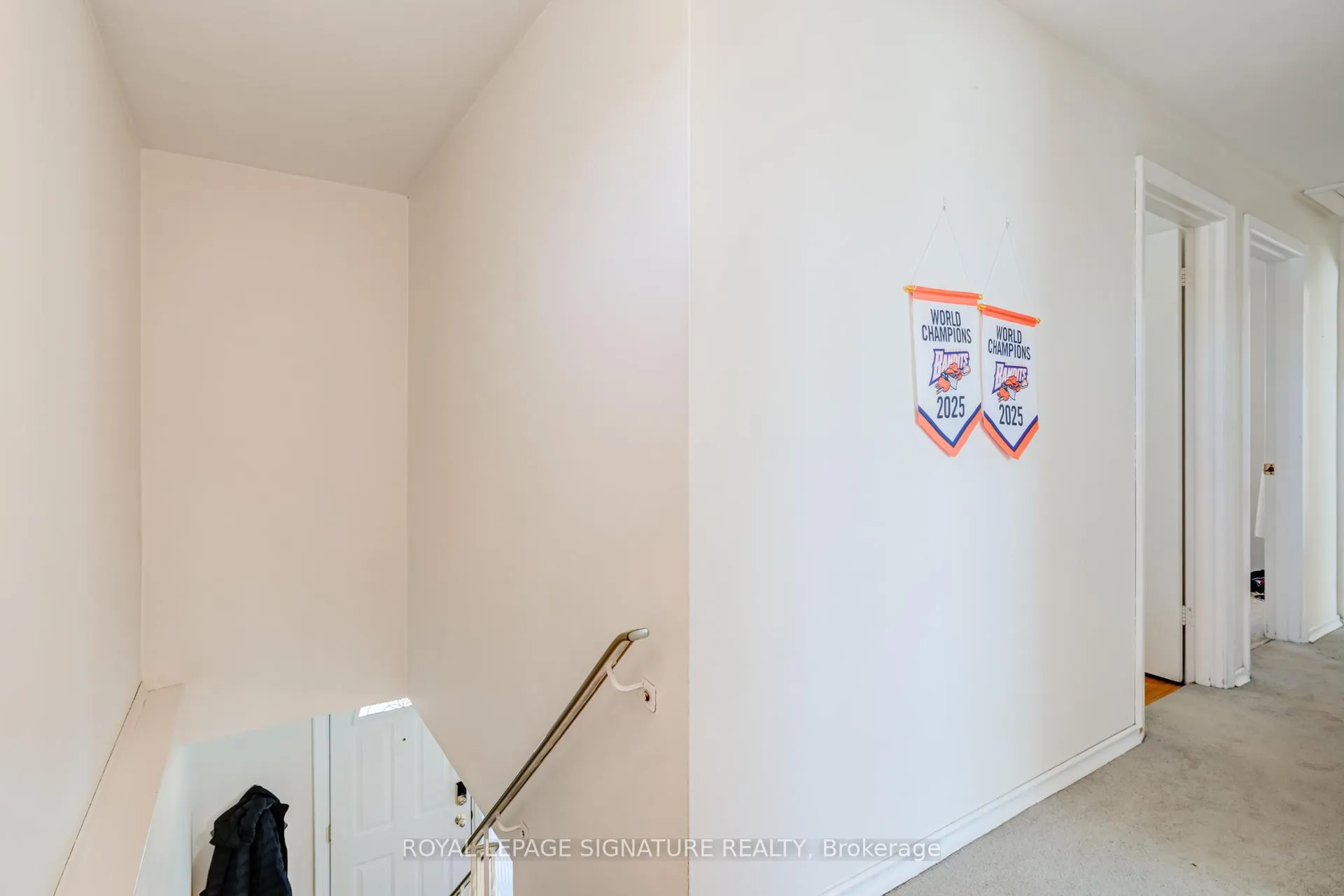 Photo 8 of 161 Greenford Drive, Hamilton, Corman — HOMEH