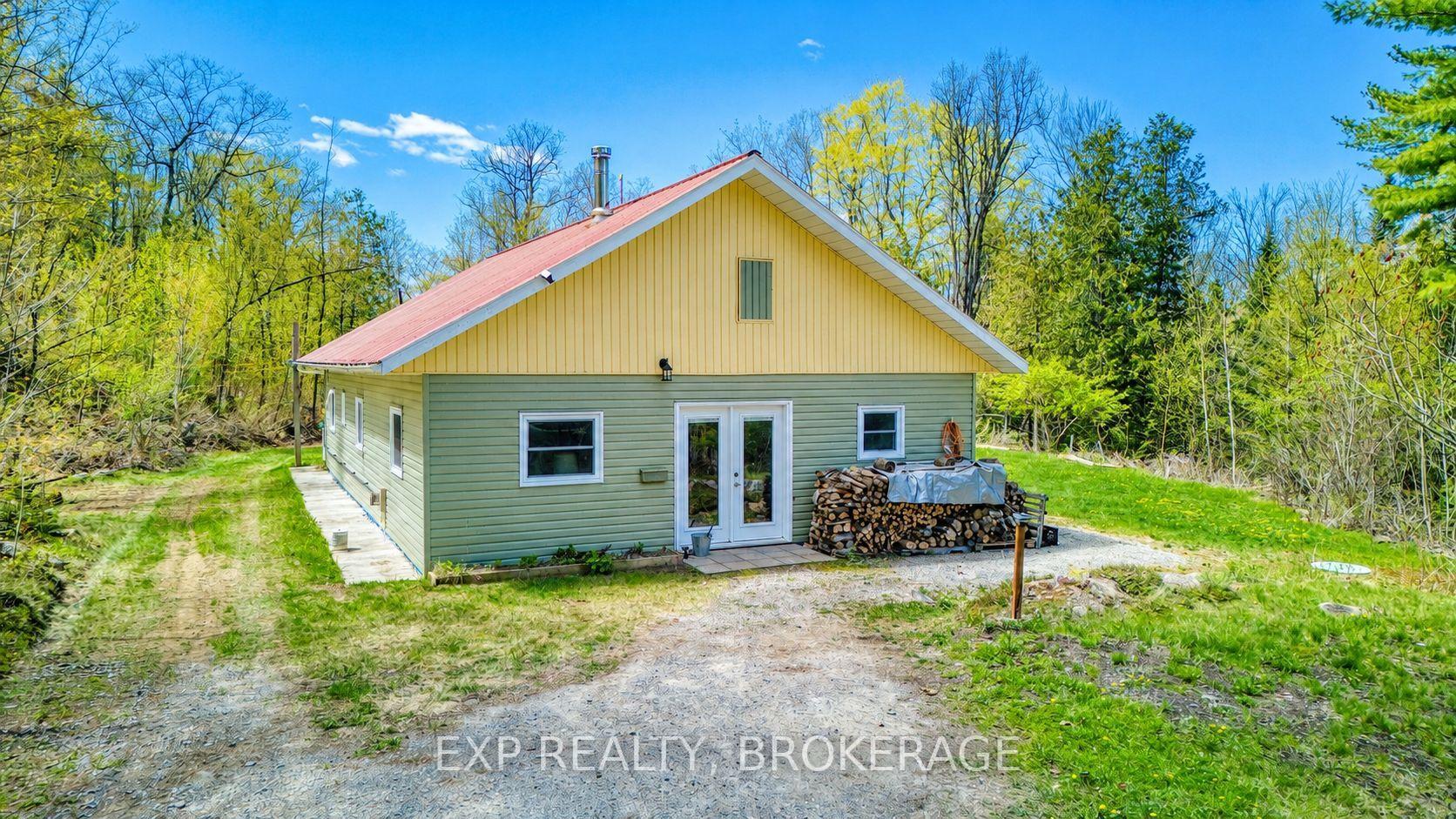 Photo 2 of 371 Sherbrooke Drive, Tay Valley, Bathurst/Burgess & Sherbrooke (South Sherbrooke) Twp — HOMEH