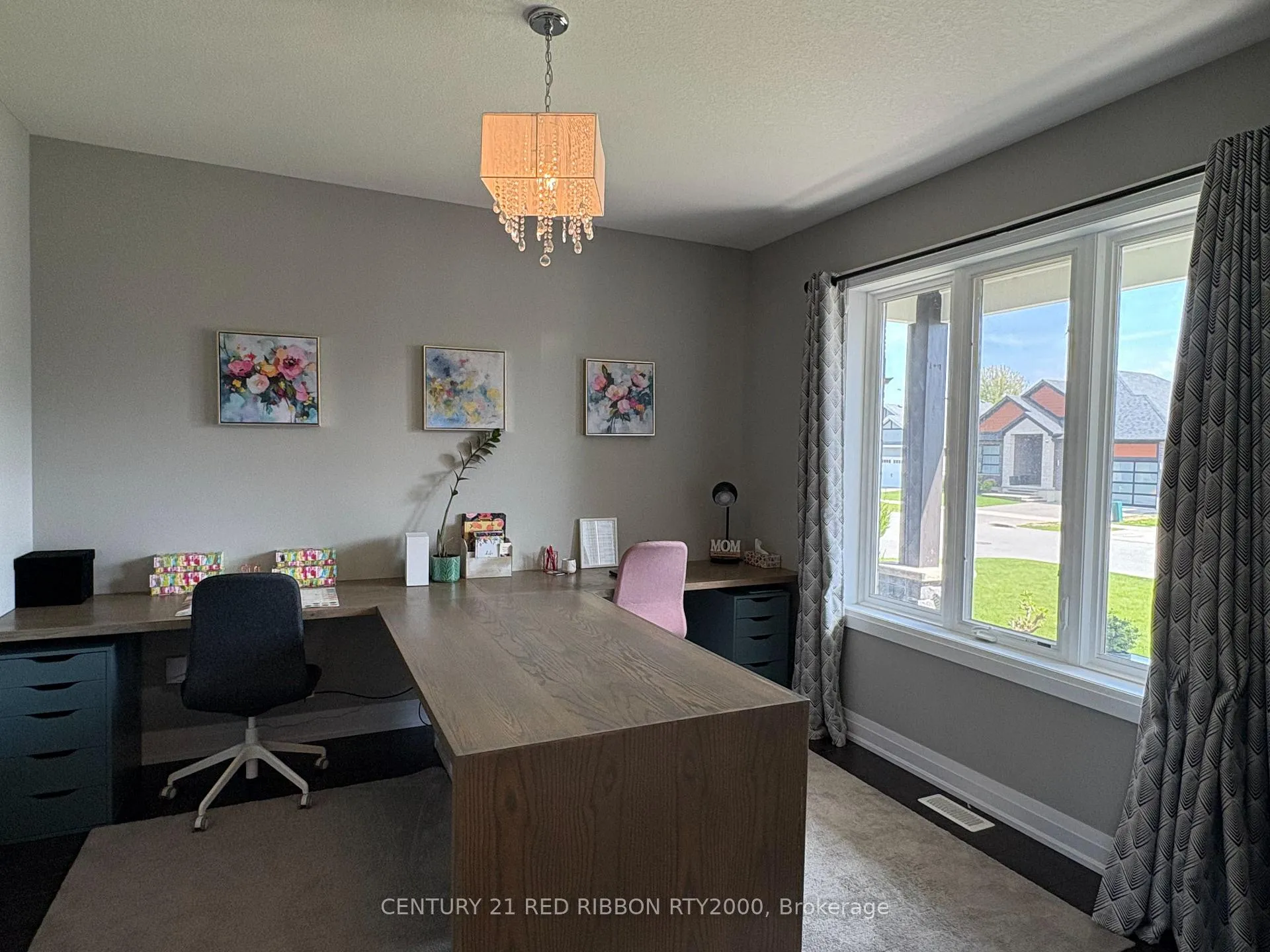 Photo 3 of 155 Acton Street, Strathroy-Caradoc, NE — HOMEH