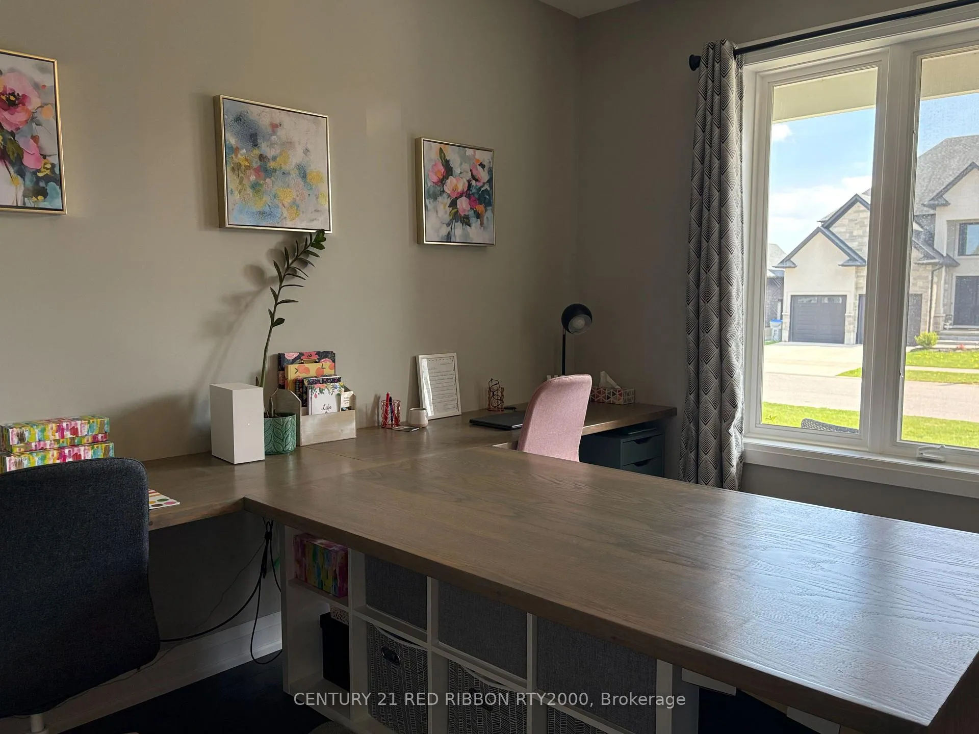 Photo 4 of 155 Acton Street, Strathroy-Caradoc, NE — HOMEH