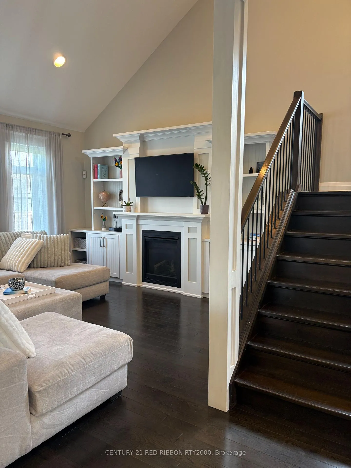 Photo 10 of 155 Acton Street, Strathroy-Caradoc, NE — HOMEH