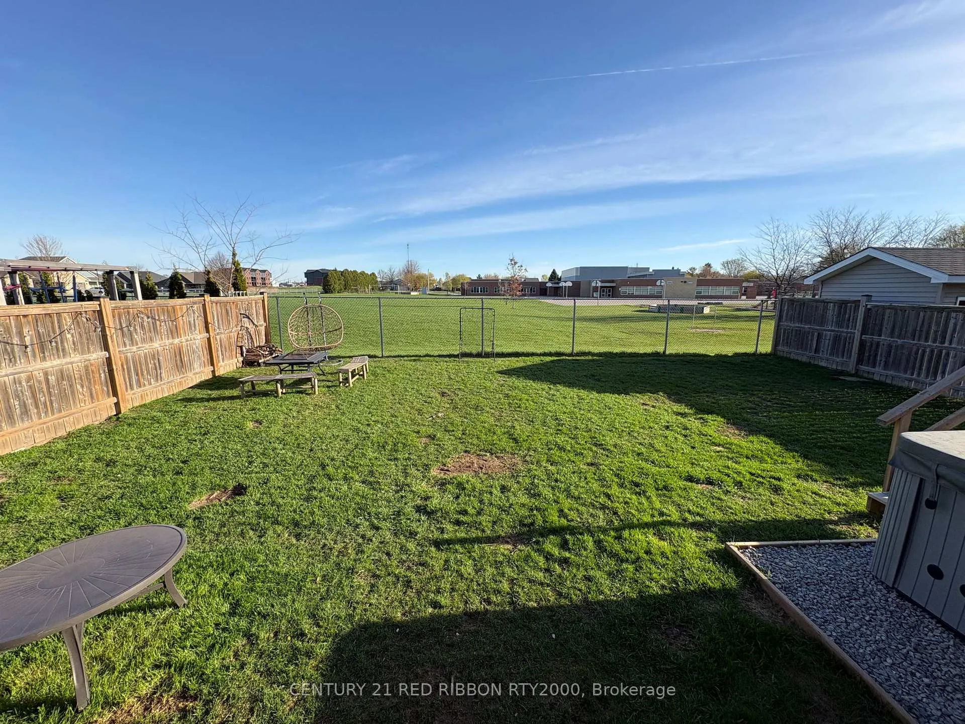 Photo 44 of 155 Acton Street, Strathroy-Caradoc, NE — HOMEH