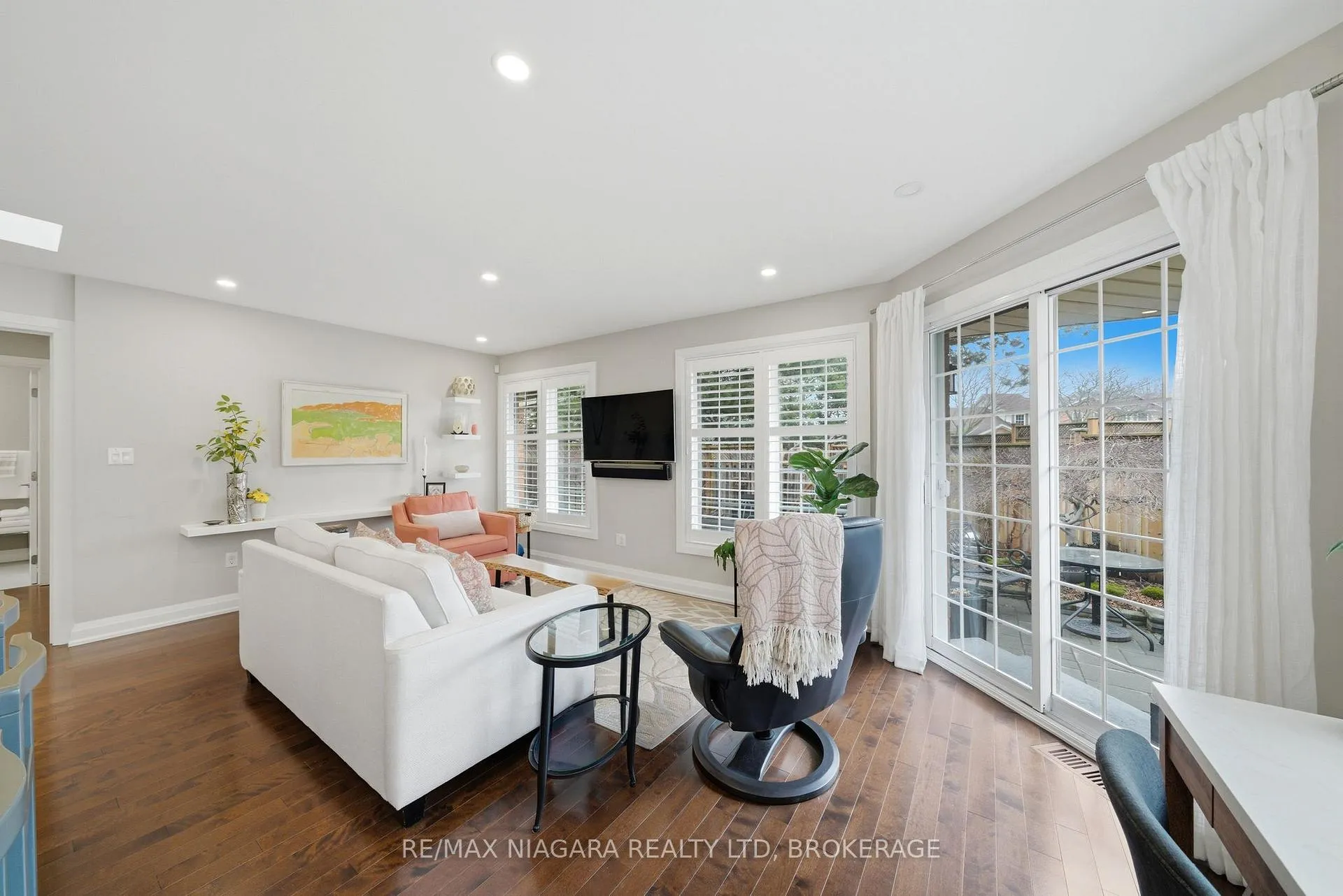 Photo 17 of Unit 21, 141 Welland Vale Road, St. Catharines, Grapeview — HOMEH