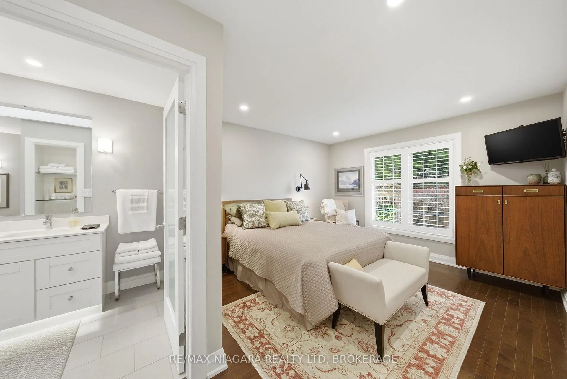 Photo 21 of Unit 21, 141 Welland Vale Road, St. Catharines, Grapeview — HOMEH